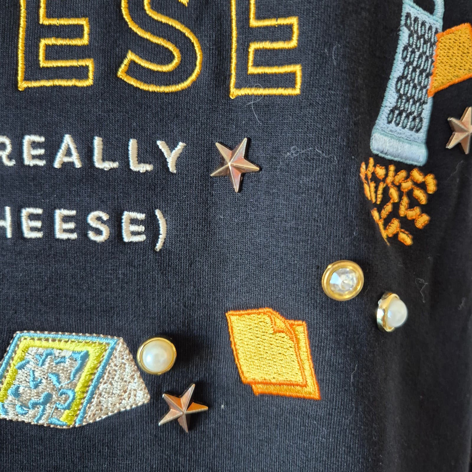 NWT Dash Of Pep Therapy & Cheese Pearl Crystal Embellished Sweatshirt Black Sz.M - Thumbnail 4