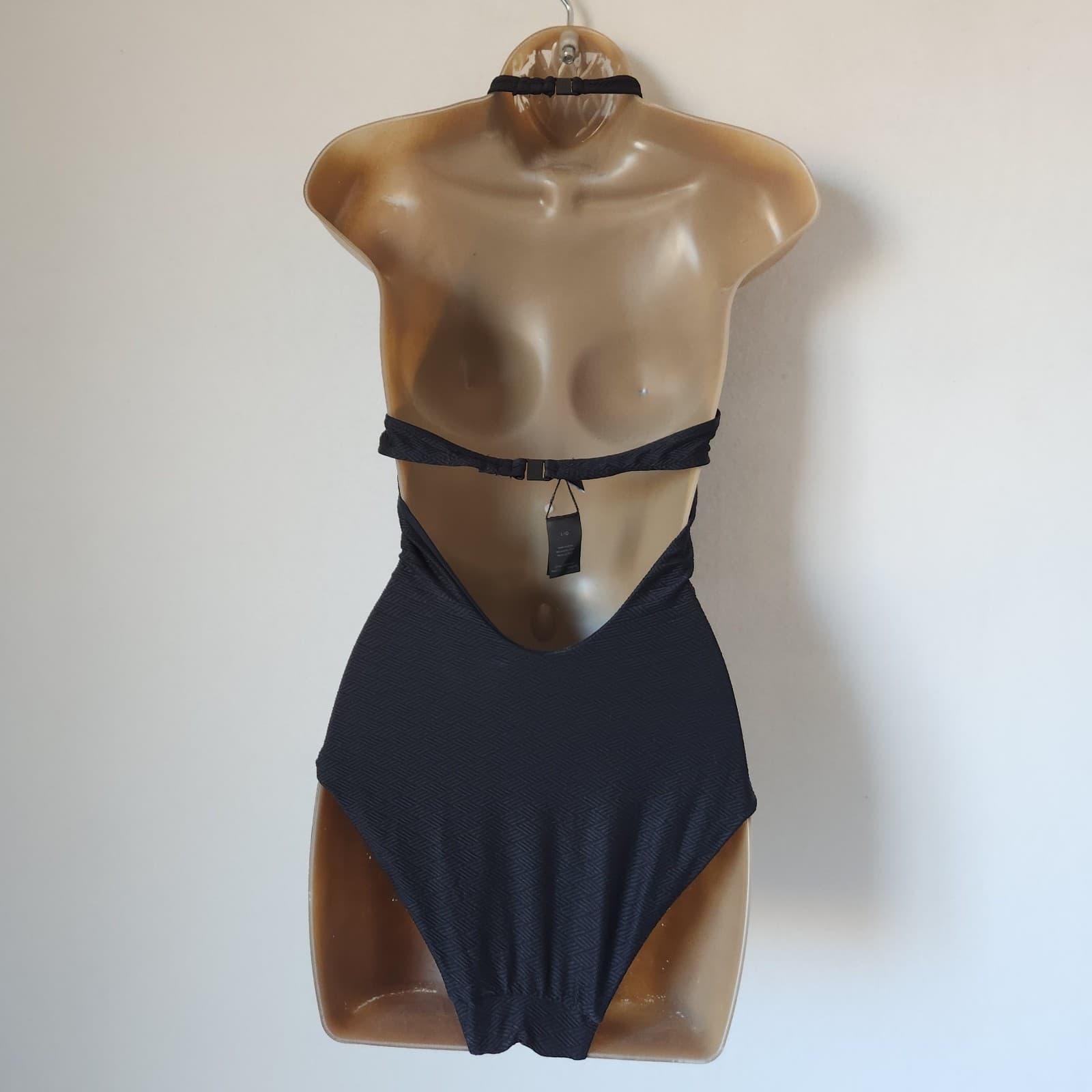 Onia One Piece Swimsuit Wireless Bra-Padded Halter Neck Texture Black Sz.L - Thumbnail 4