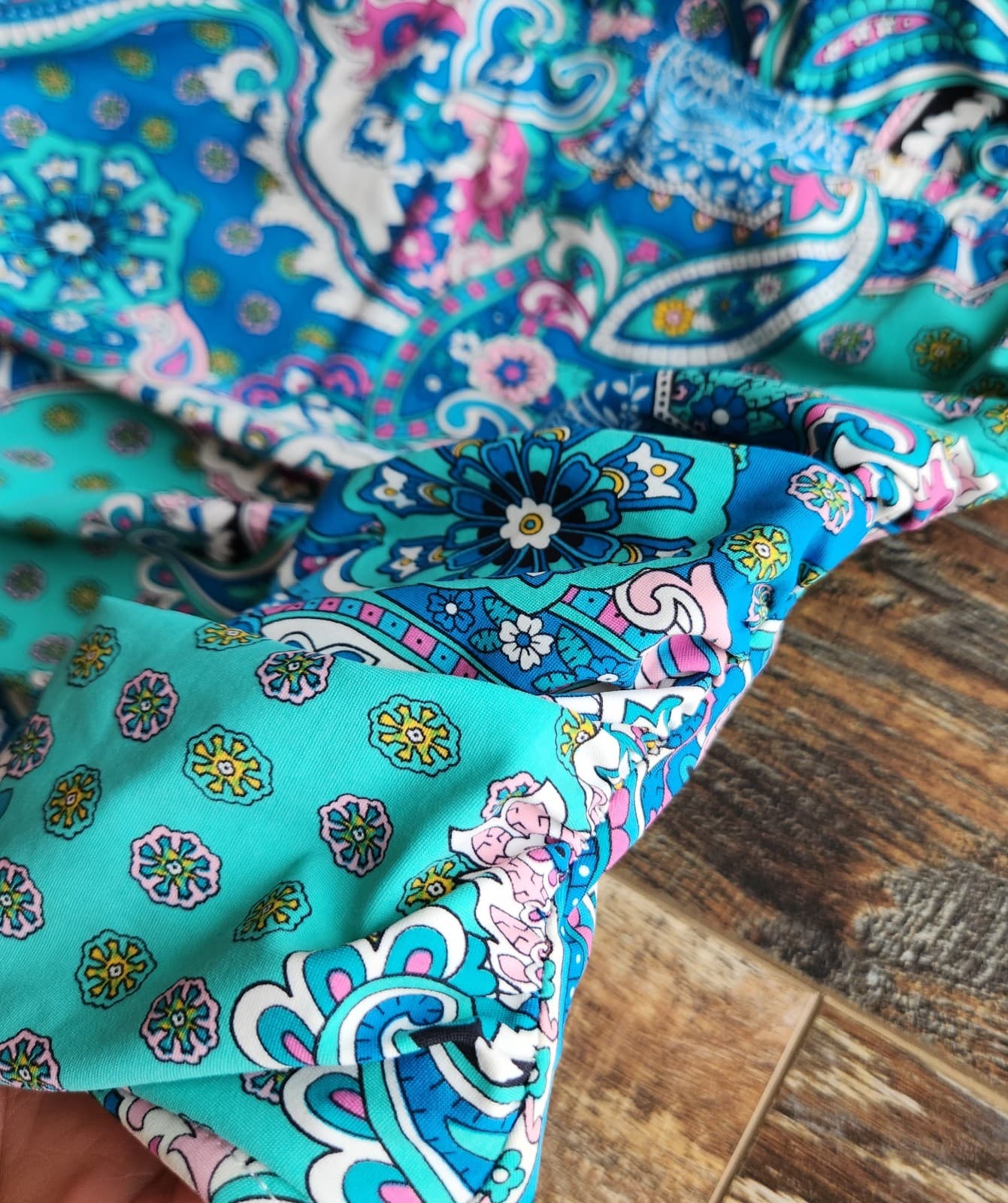 Spanx Love You Assets Sara Blakely One Piece Slimming Swimsuit Paisley Blue Sz.M - Thumbnail 5