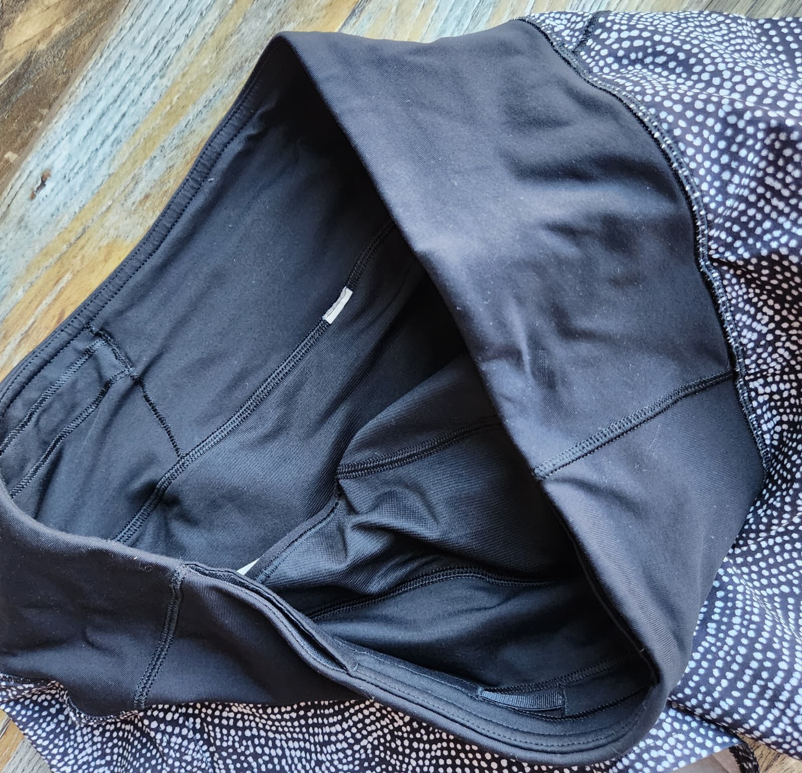 Lululemon Run Times Short II 4" Liner Free Spirit Alpine White Black Women's 6 - Thumbnail 5