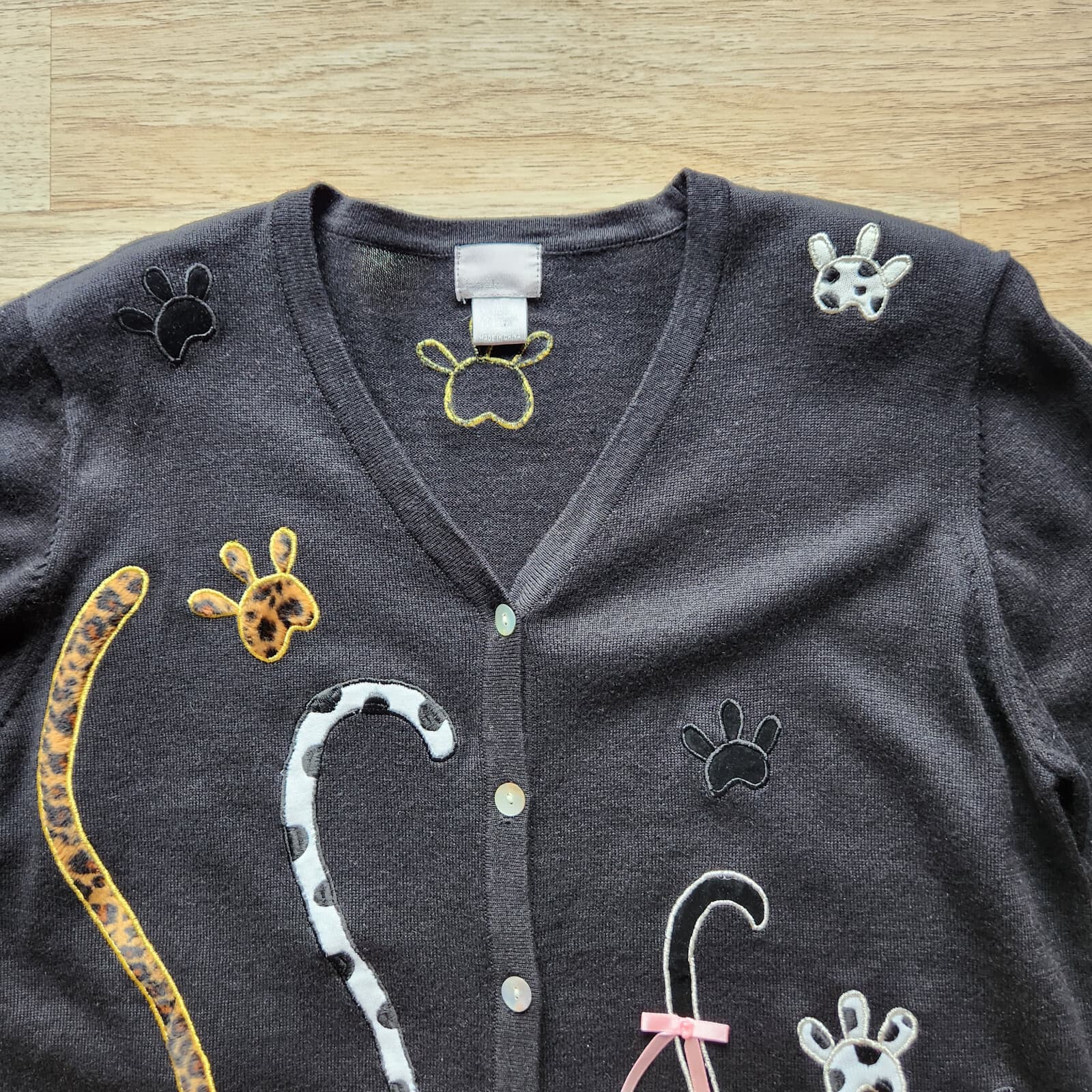 EUC Vintage Berek Cats Embroidered Ramie Blend Cardigan Button Black Women's L - Thumbnail 11