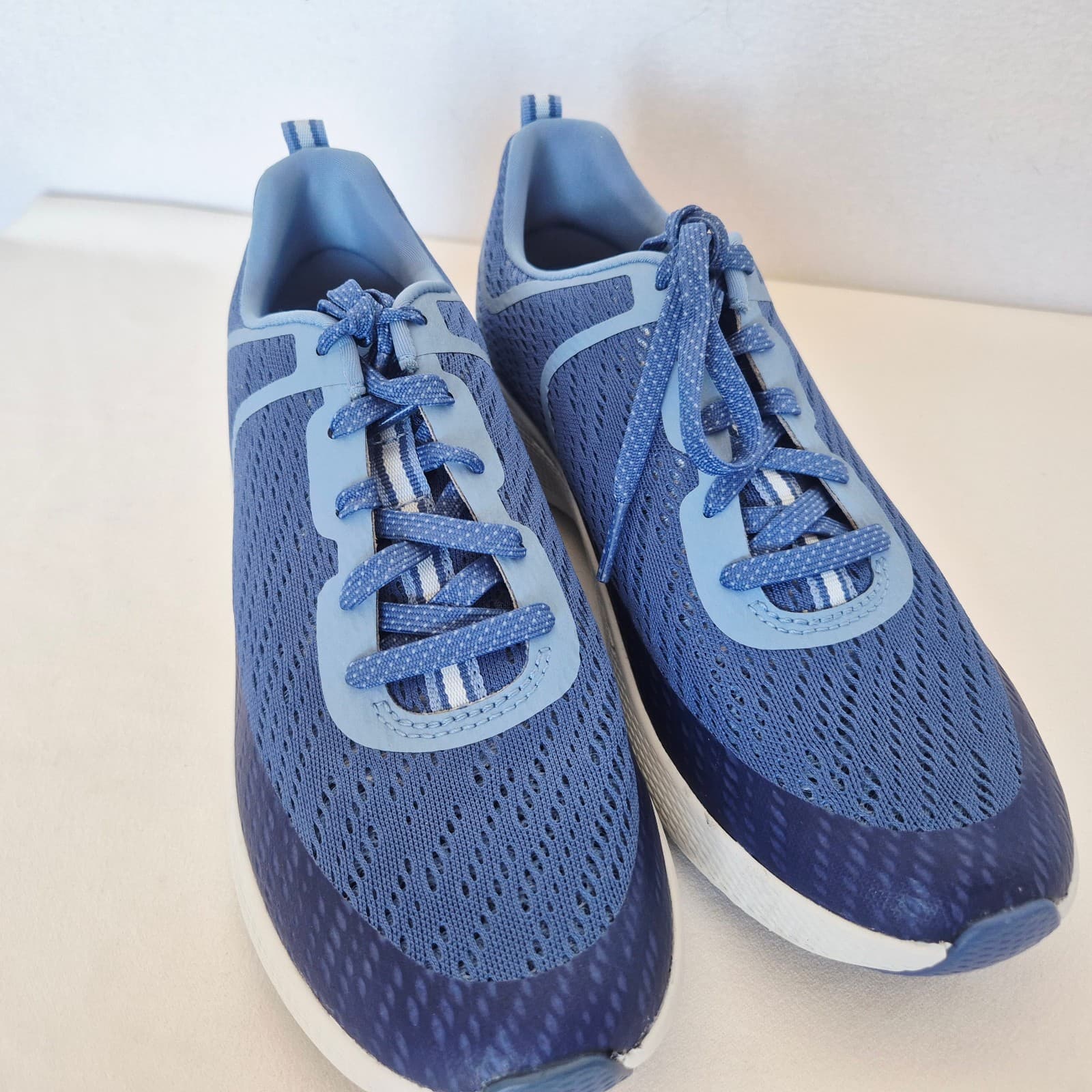 NWoB Dansko Sky Blue Mesh Sneakers Comfort Arch Support Lightweight Women's 37 - Thumbnail 2