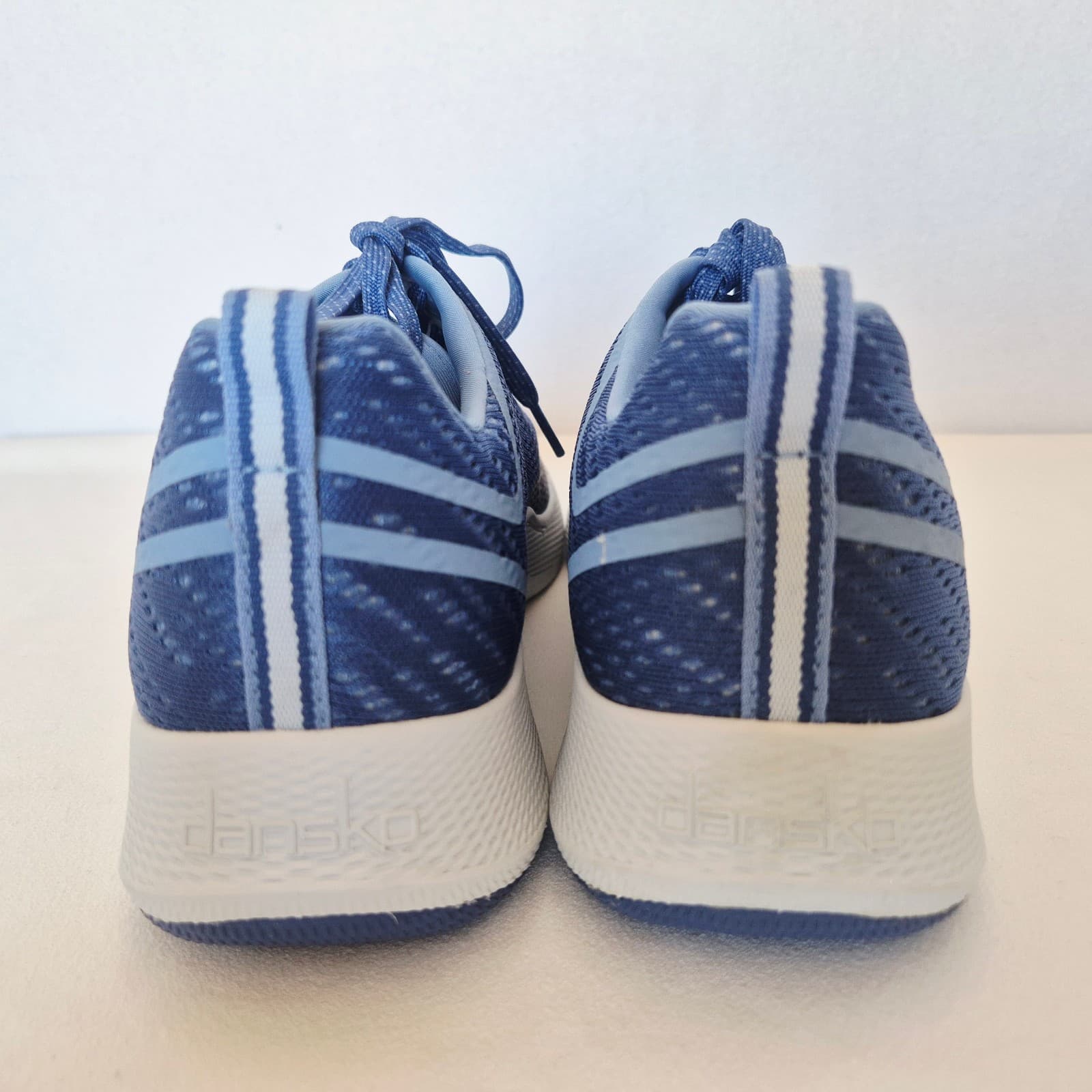 NWoB Dansko Sky Blue Mesh Sneakers Comfort Arch Support Lightweight Women's 37 - Thumbnail 8