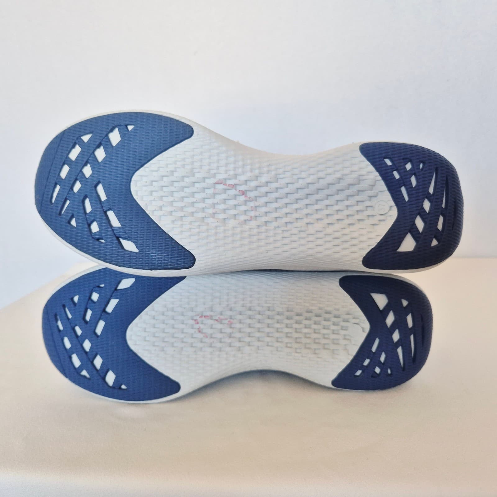 NWoB Dansko Sky Blue Mesh Sneakers Comfort Arch Support Lightweight Women's 37 - Thumbnail 7