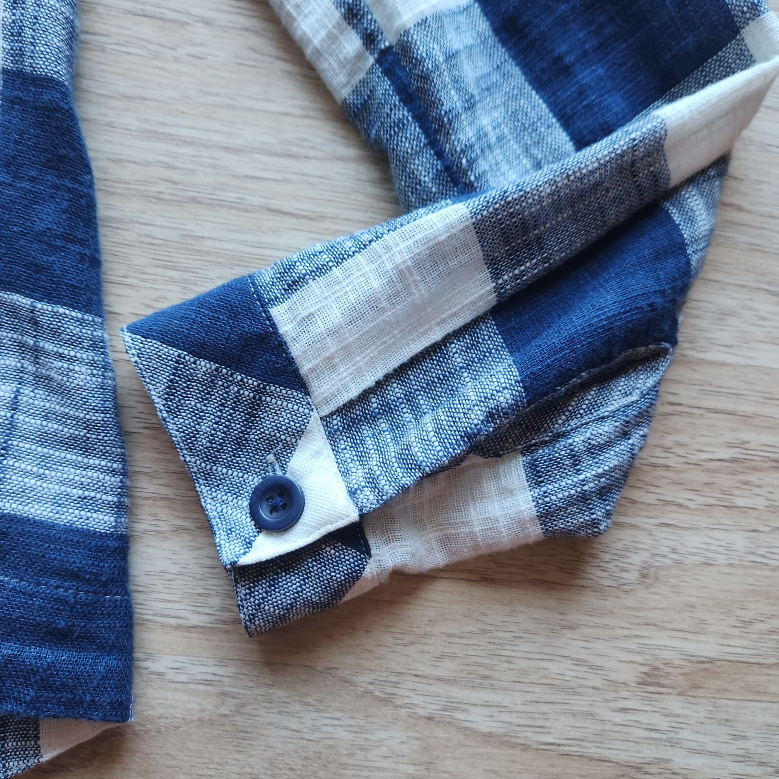 Cloth & Stone Anthropologie Plaid Linen Blend Back Button Popover Top Blue Sz.S - Thumbnail 7