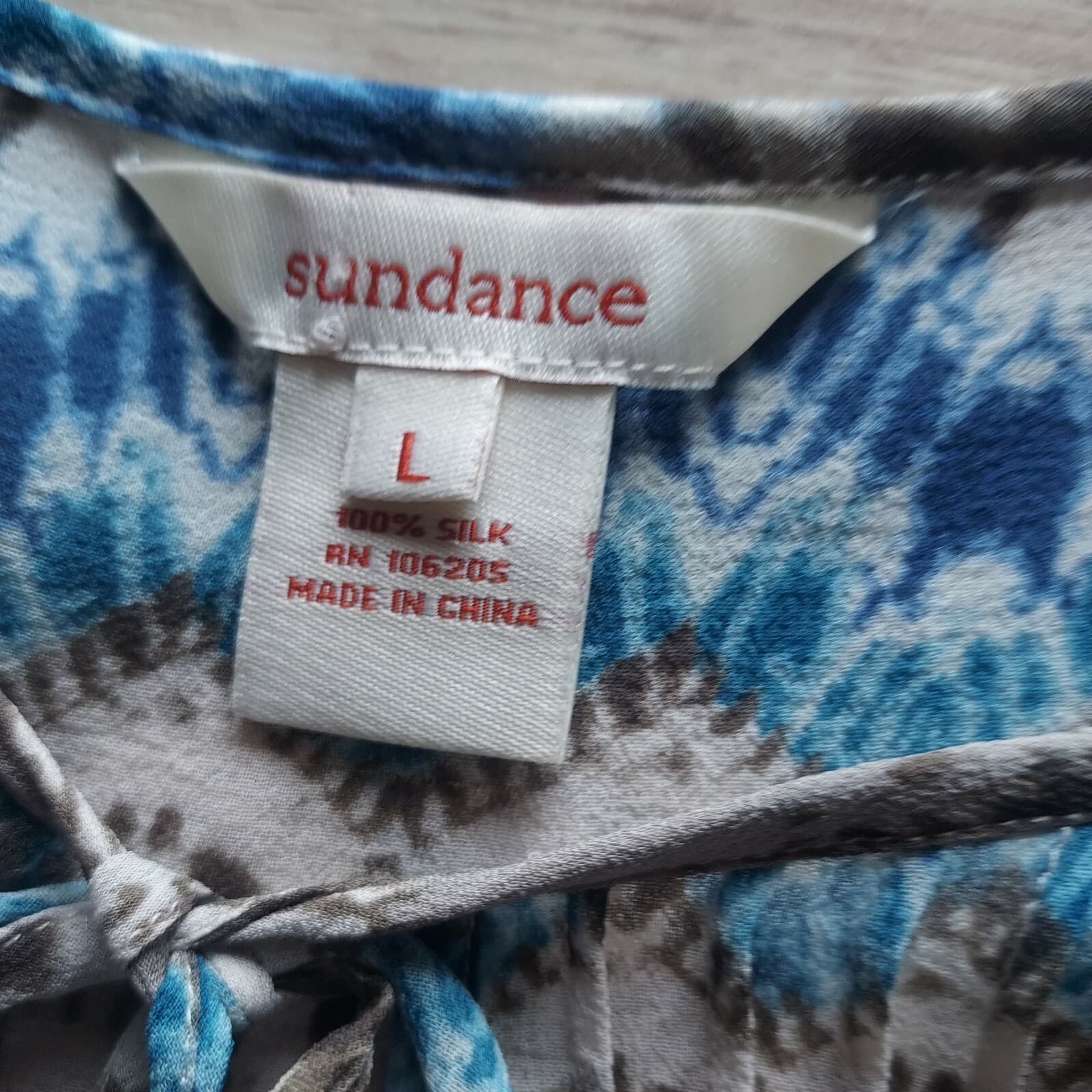 Sundance 100% Silk Pintuck Boho Blouse Tassel Long Sleeve Geo-Print Blue Sz.L - Thumbnail 8