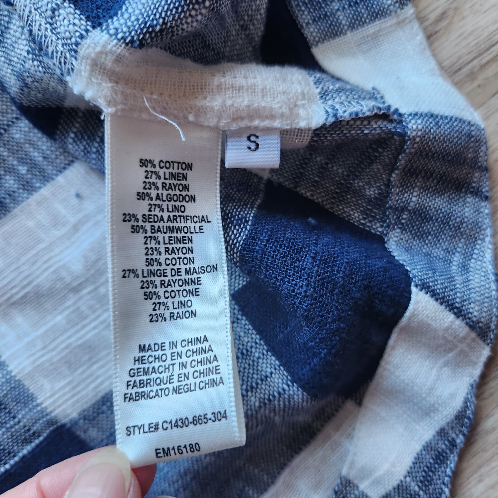 Cloth & Stone Anthropologie Plaid Linen Blend Back Button Popover Top Blue Sz.S - Thumbnail 9