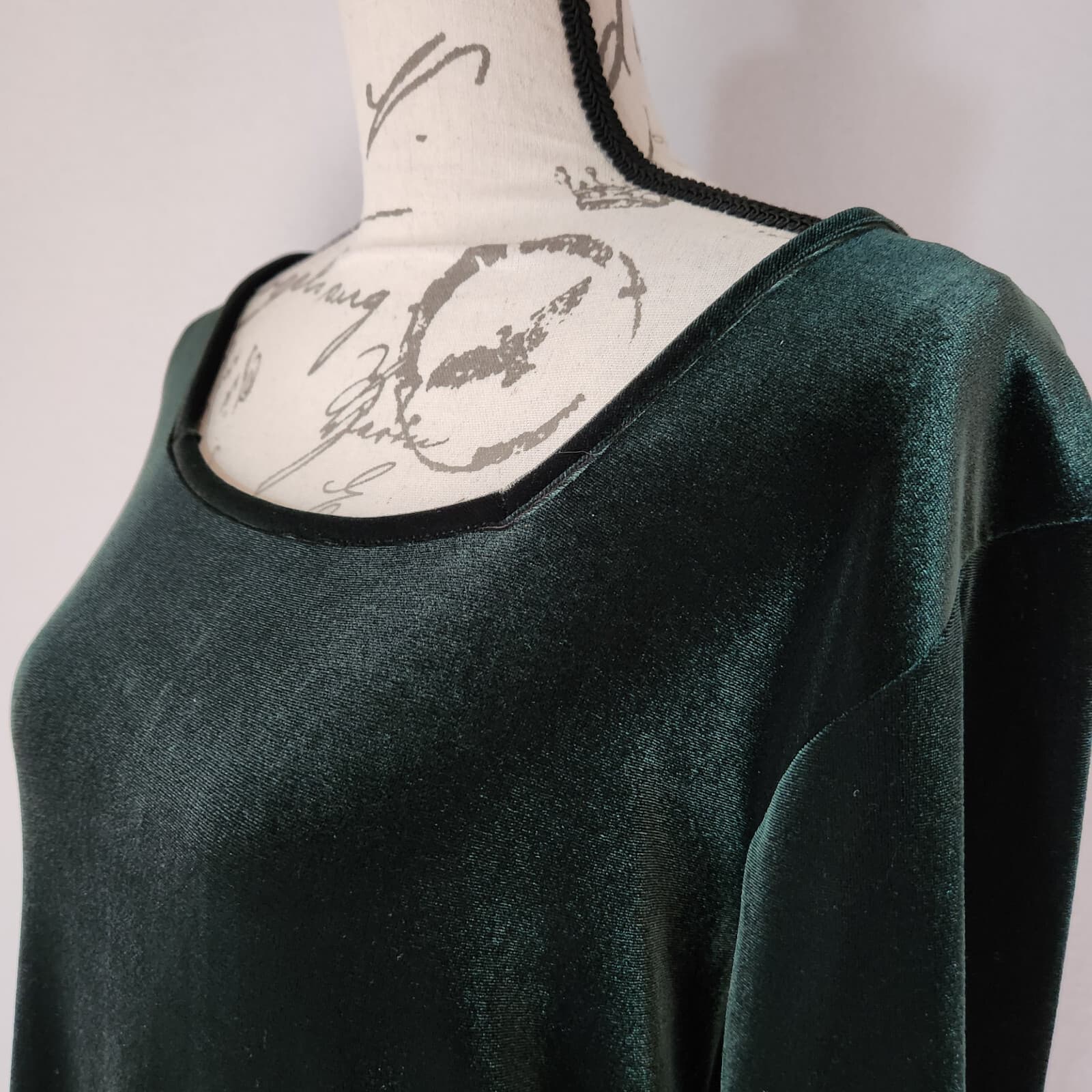 Vintage Sunbelt Made in USA Green Velvet Maxi Shift Dress Square Neck Sz.M - Thumbnail 4
