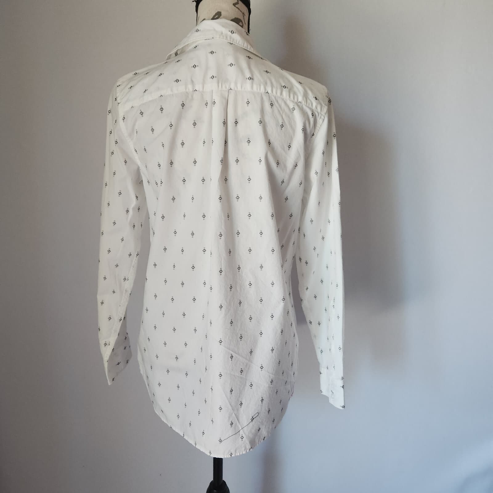 Garnet Hill Organic Pima Cotton Star Floral Button Shirt Long Sleeve White Sz.8 - Thumbnail 5