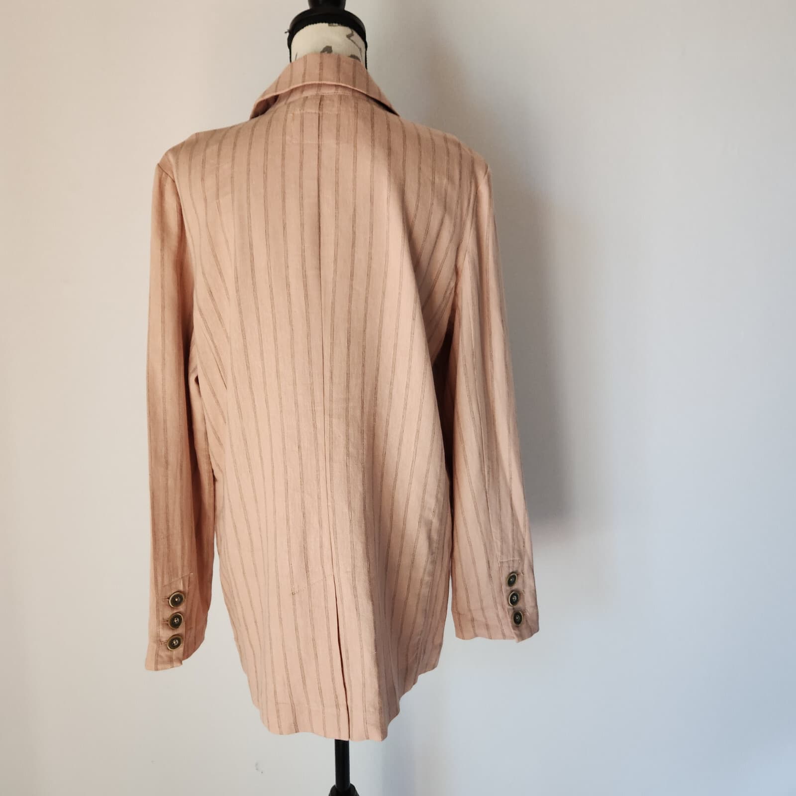 NWoT We The Free Linen Blend Slouchy Vida Blazer Button Strip Dusty Mauve Sz.S - Thumbnail 5