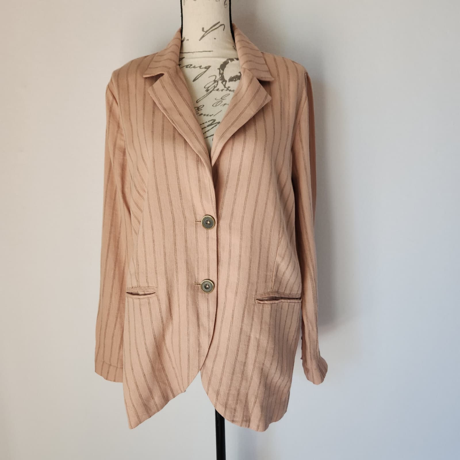 NWoT We The Free Linen Blend Slouchy Vida Blazer Button Strip Dusty Mauve Sz.S - Thumbnail 2