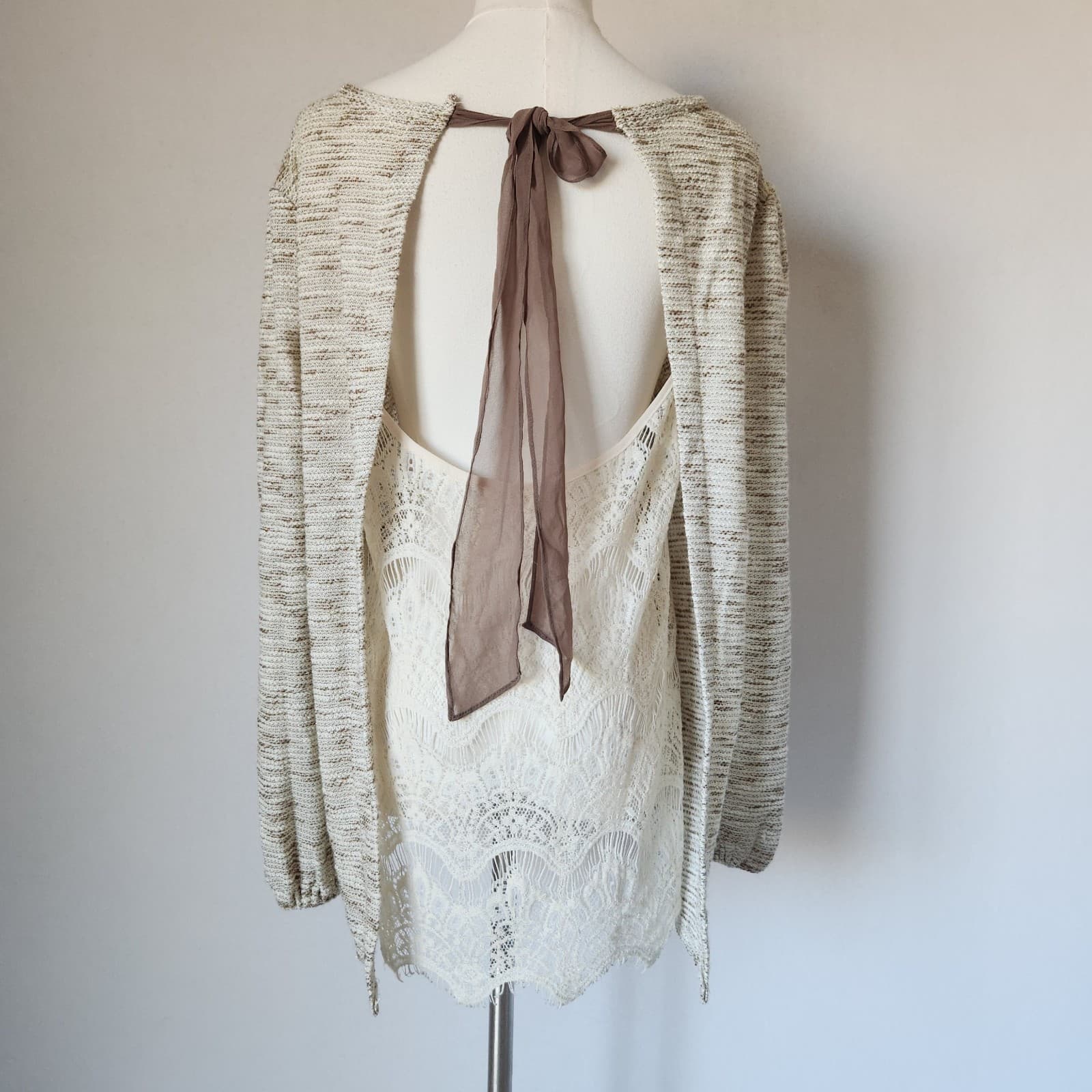 a'reve Knit Lace Tie-Back Tunic Top Long Sleeve Gold Metallic Beige Brown Sz.M - Thumbnail 3