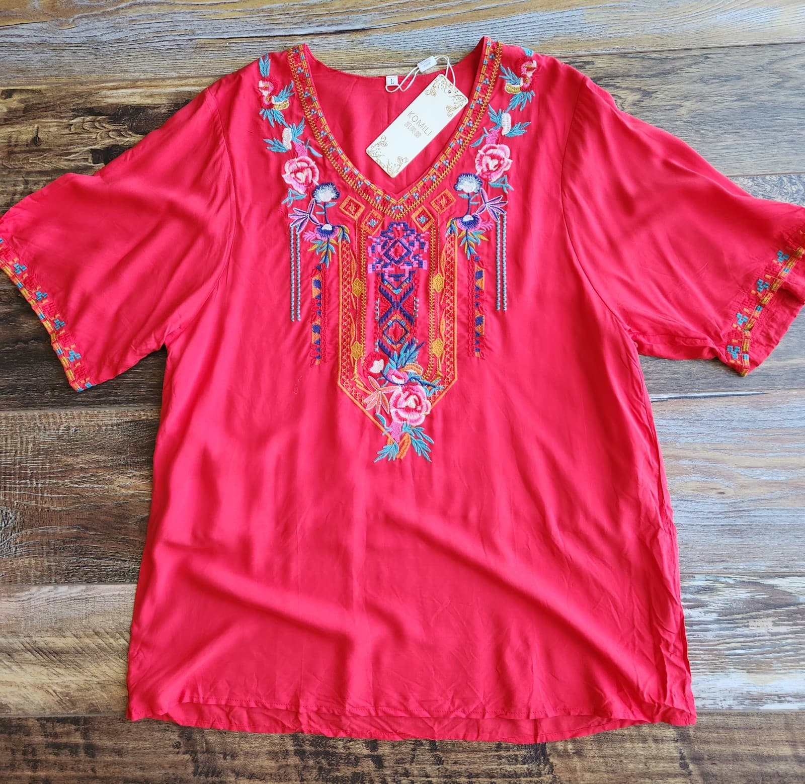 NWT KOMILI Embroidered Bohemian Tunic Blouse Short Sleeve V-Neck Cotton Red Sz.L - Thumbnail 5