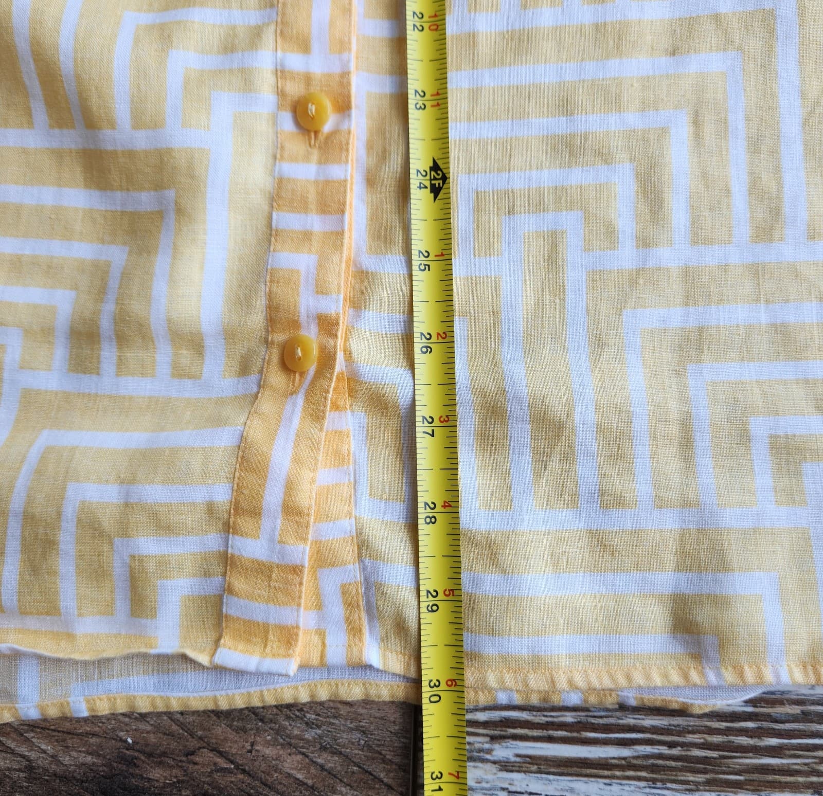 Chico's Non Iron Linen Maze Printed Button-Up Tunic Shirt 3/4 Sleeve Yellow Sz.4 - Thumbnail 10