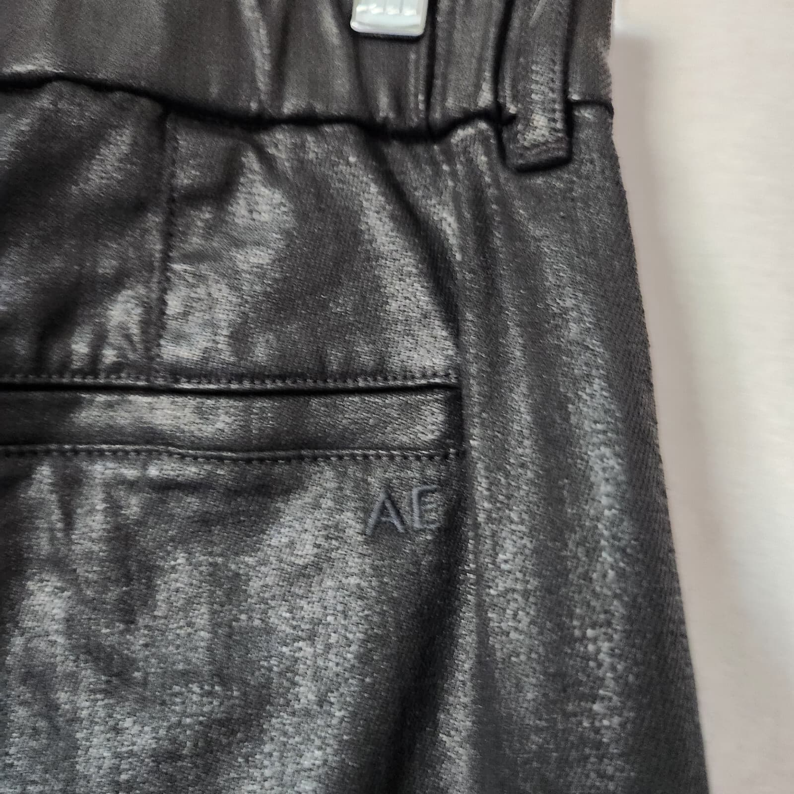 American Eagle Stretch High-Waist Wide-Leg Coated Black Trouser Jean 4 Short - Thumbnail 3