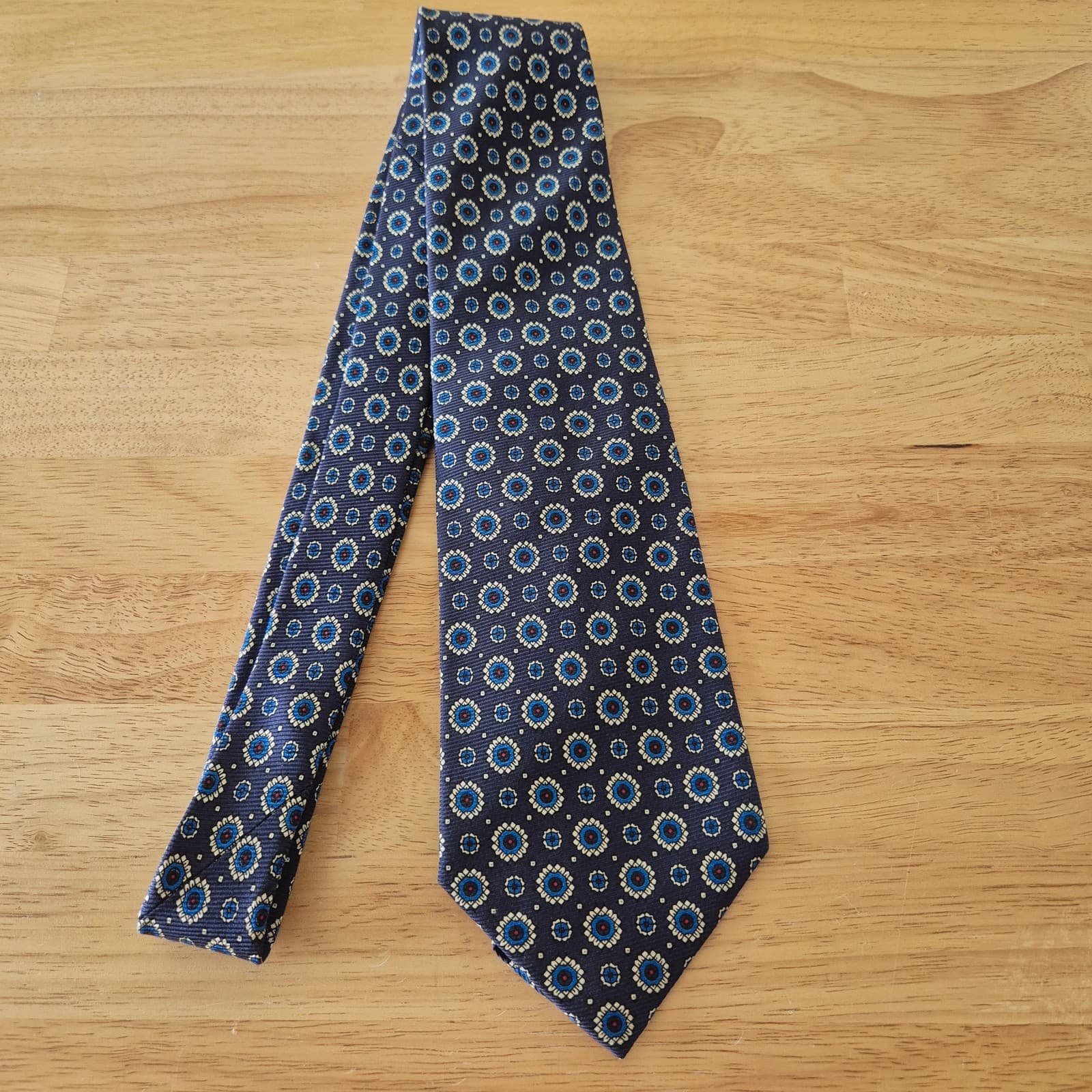 Vintage Polo By Ralph Lauren Hand Made in USA 100% Silk Medallion Neck-Tie Navy - Thumbnail 2