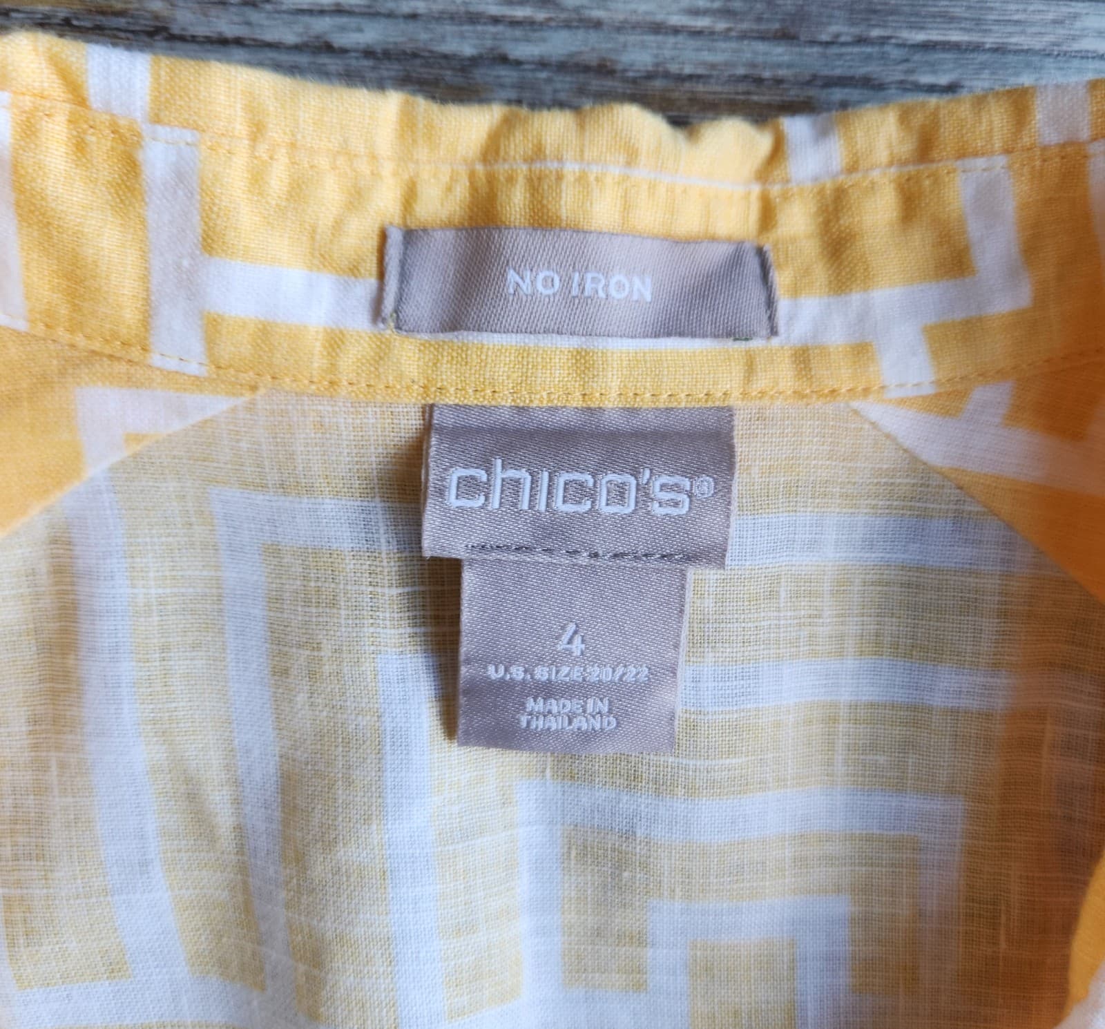 Chico's Non Iron Linen Maze Printed Button-Up Tunic Shirt 3/4 Sleeve Yellow Sz.4 - Thumbnail 6