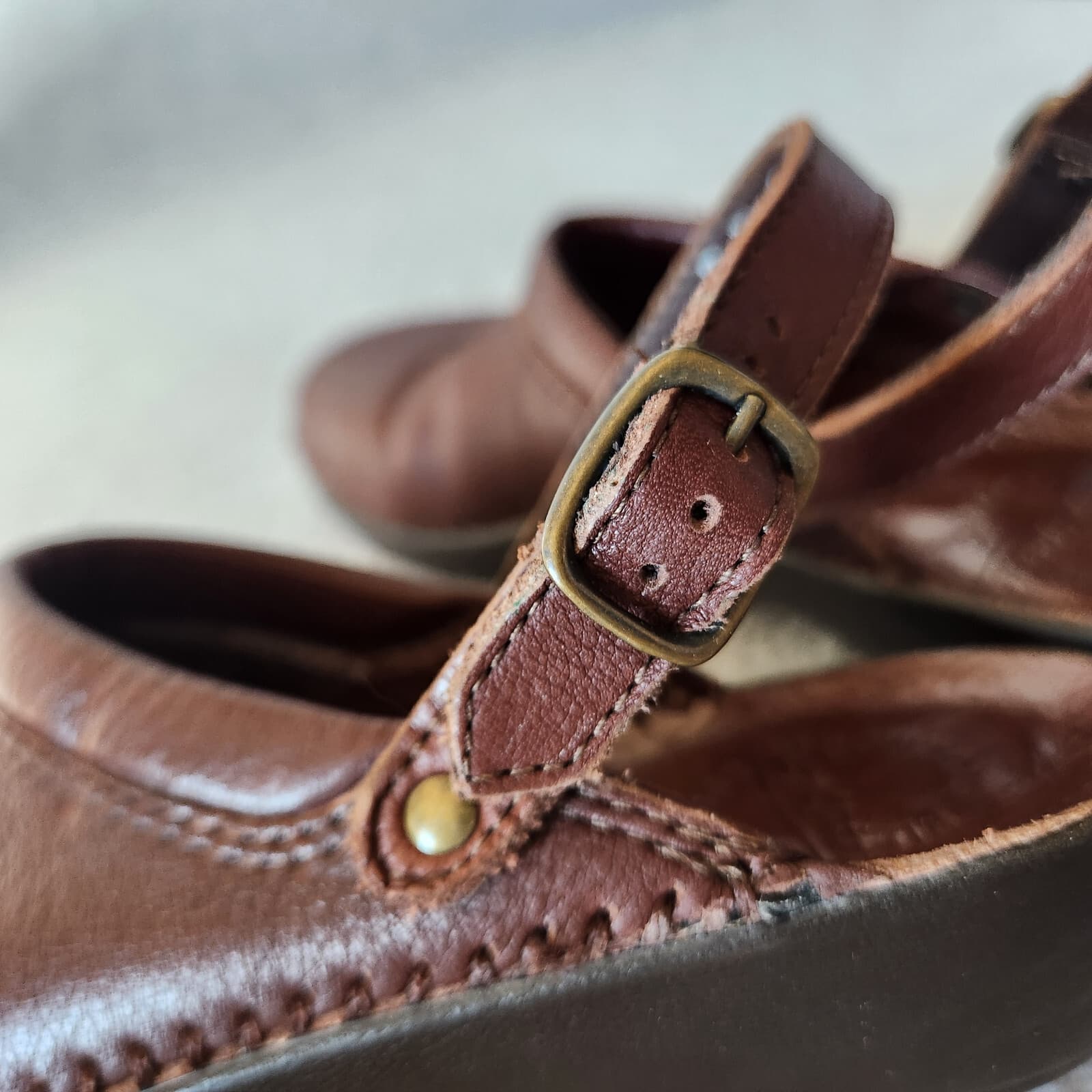 EUC Easy Spirit Contoured Leather Mule Adjustable Sling-Back Brown Womens US7N - Thumbnail 8