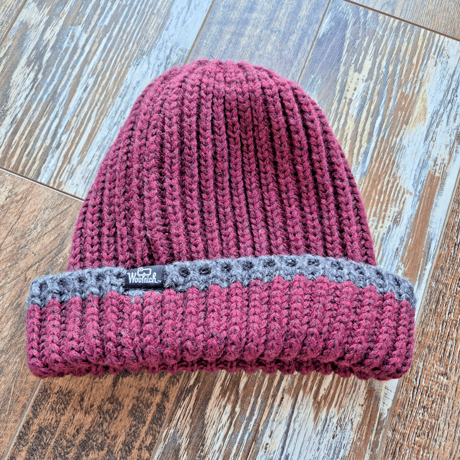 Woolrich Wool Blend Ribbed Knit Fold Cuff Winter Beanie Red Grey Unisex One Size - Thumbnail 2