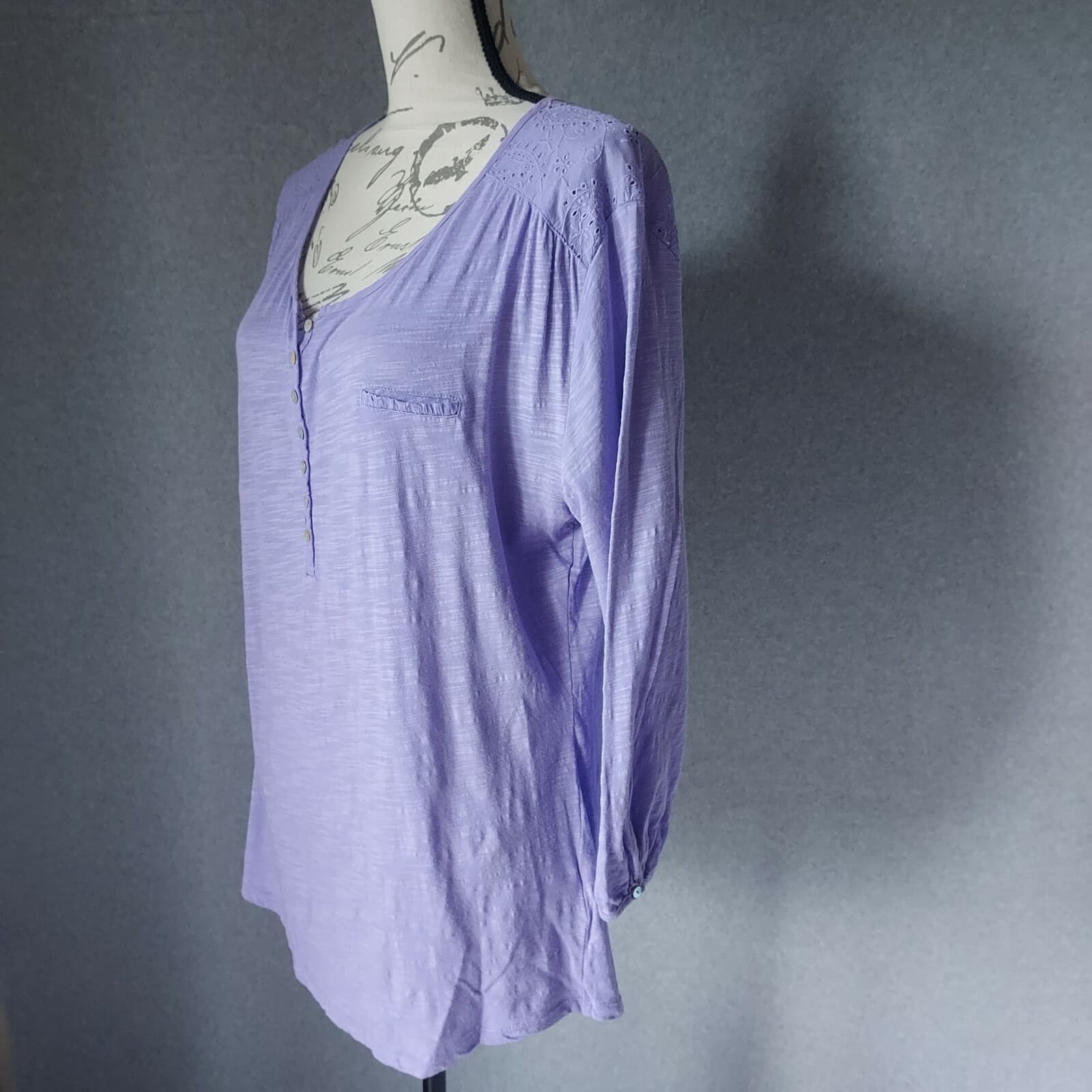 ARIAT Knit-Lace Tunic Top 3/4 Sleeve 1/4 Button Purple Cotton Blend Women XL - Thumbnail 3