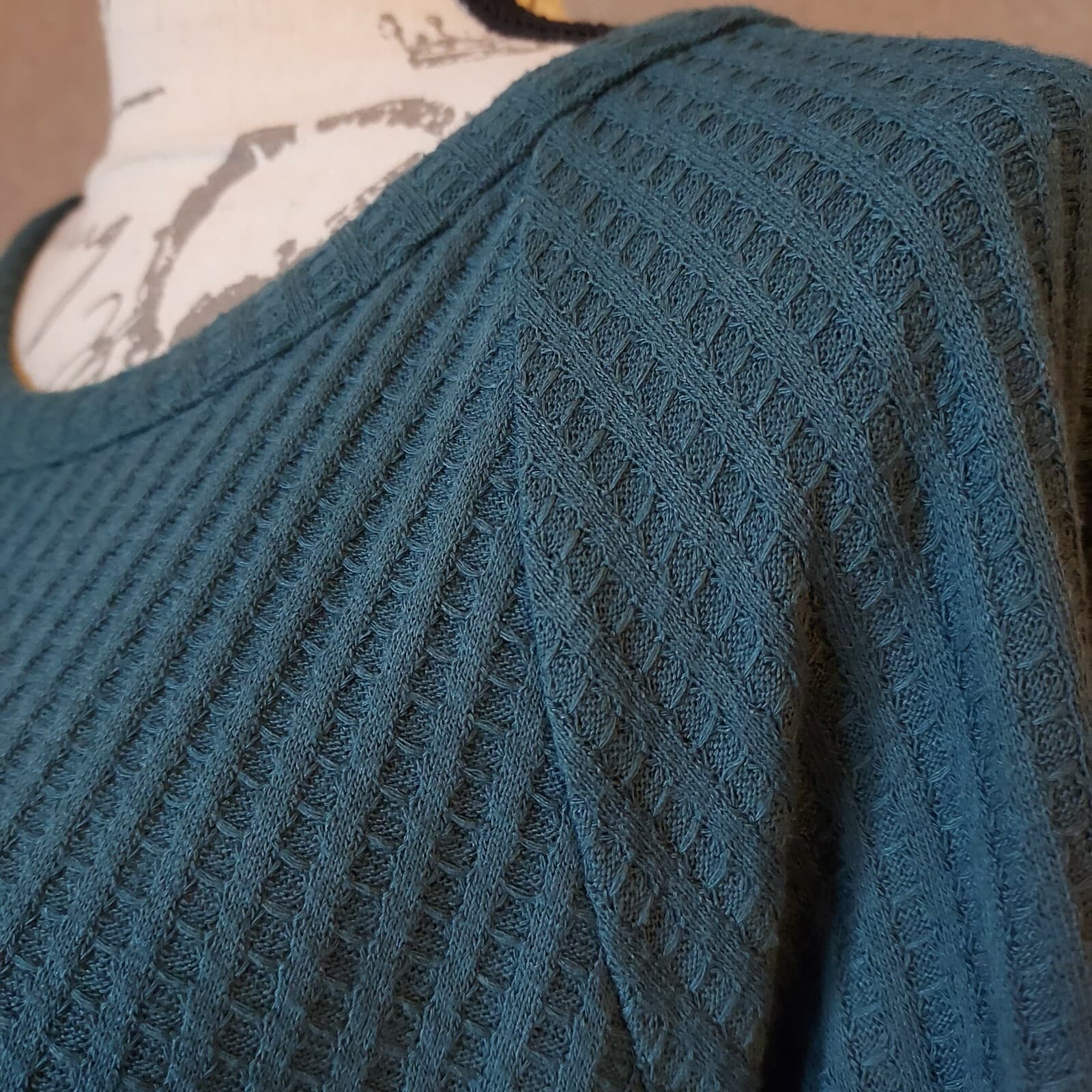 Chaser Waffle Knit Thermal Tunic Top Long Sleeve Scoop Neck Green Women XL - Thumbnail 5