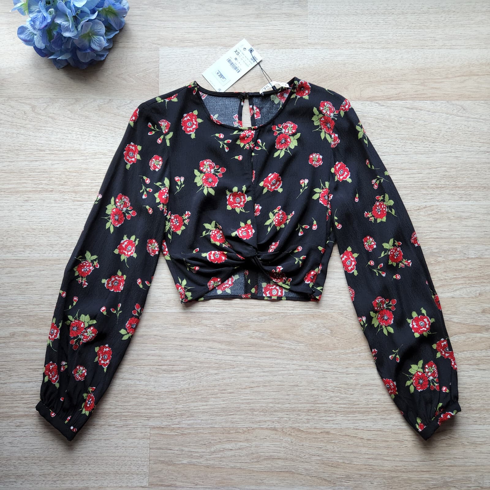 NWT ZARA Floral Crop Top Key-Hole Long Sleeve Zip Red-Black Viscose Women XS - Thumbnail 5