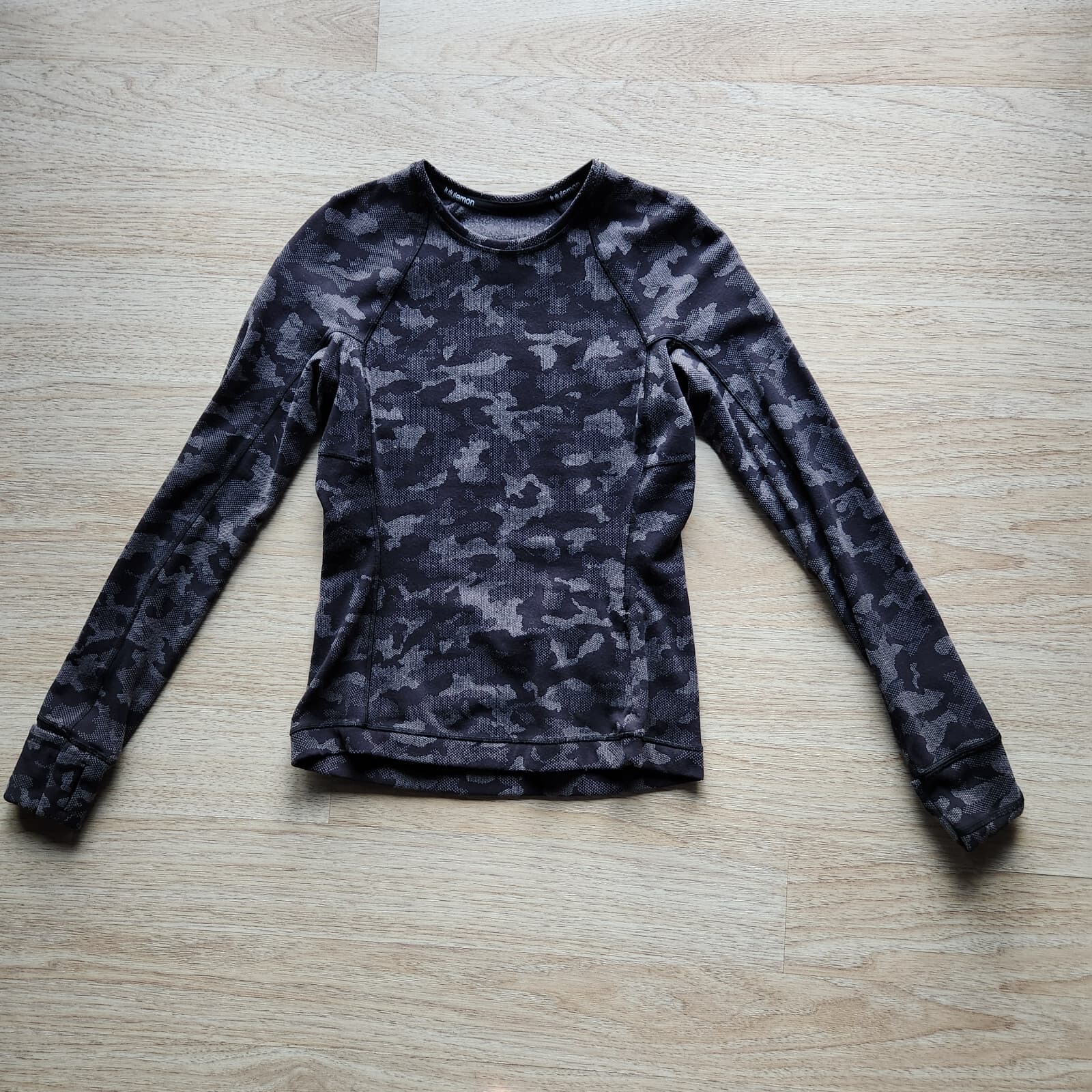 Lululemon Runderful Long Sleeve Heritage Camo Jacquard Black Lunar Rock Womens 4 - Thumbnail 6