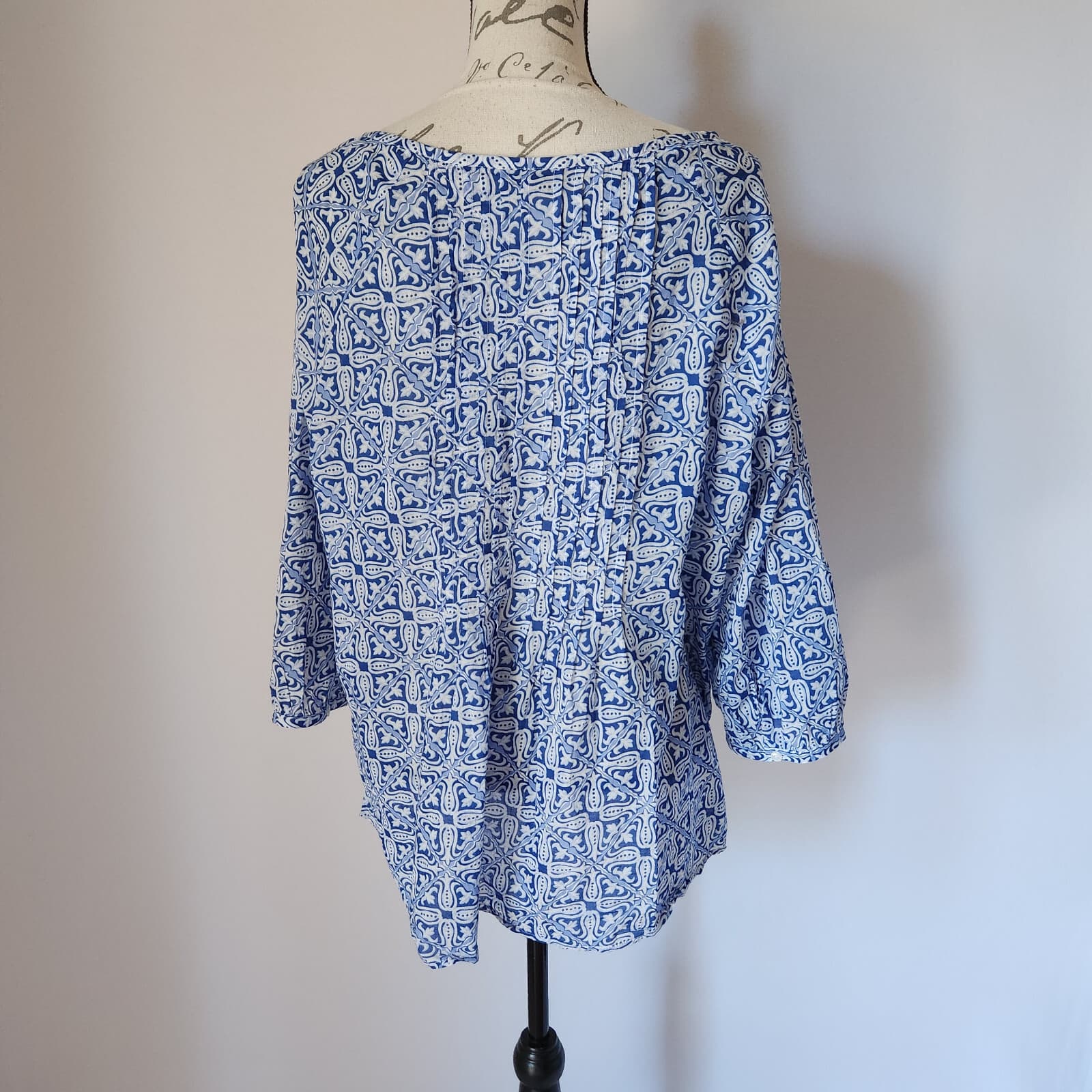 NWoT Talbots Floral Tunic Top 3/4 Sleeve Button Down Blue White Cotton Women X - Thumbnail 4