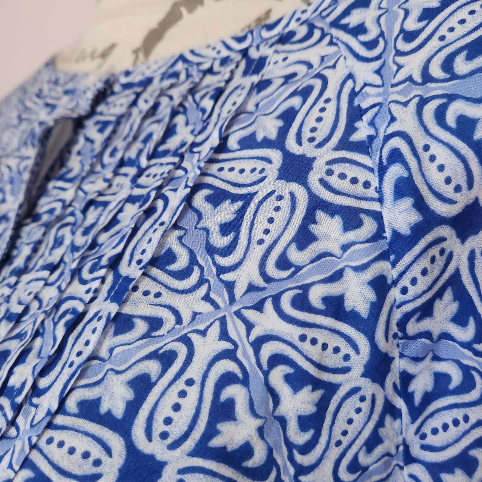 NWoT Talbots Floral Tunic Top 3/4 Sleeve Button Down Blue White Cotton Women X - Thumbnail 3