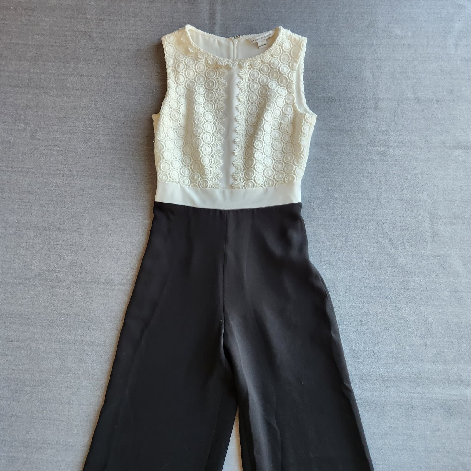 Diane Von Furstenberg $598 Tavita Lace Wide Leg Jumpsuit White Black Sz.0 - Thumbnail 11