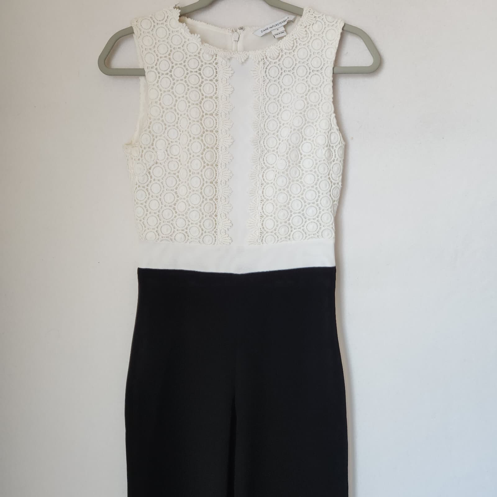 Diane Von Furstenberg $598 Tavita Lace Wide Leg Jumpsuit White Black Sz.0 - Thumbnail 6
