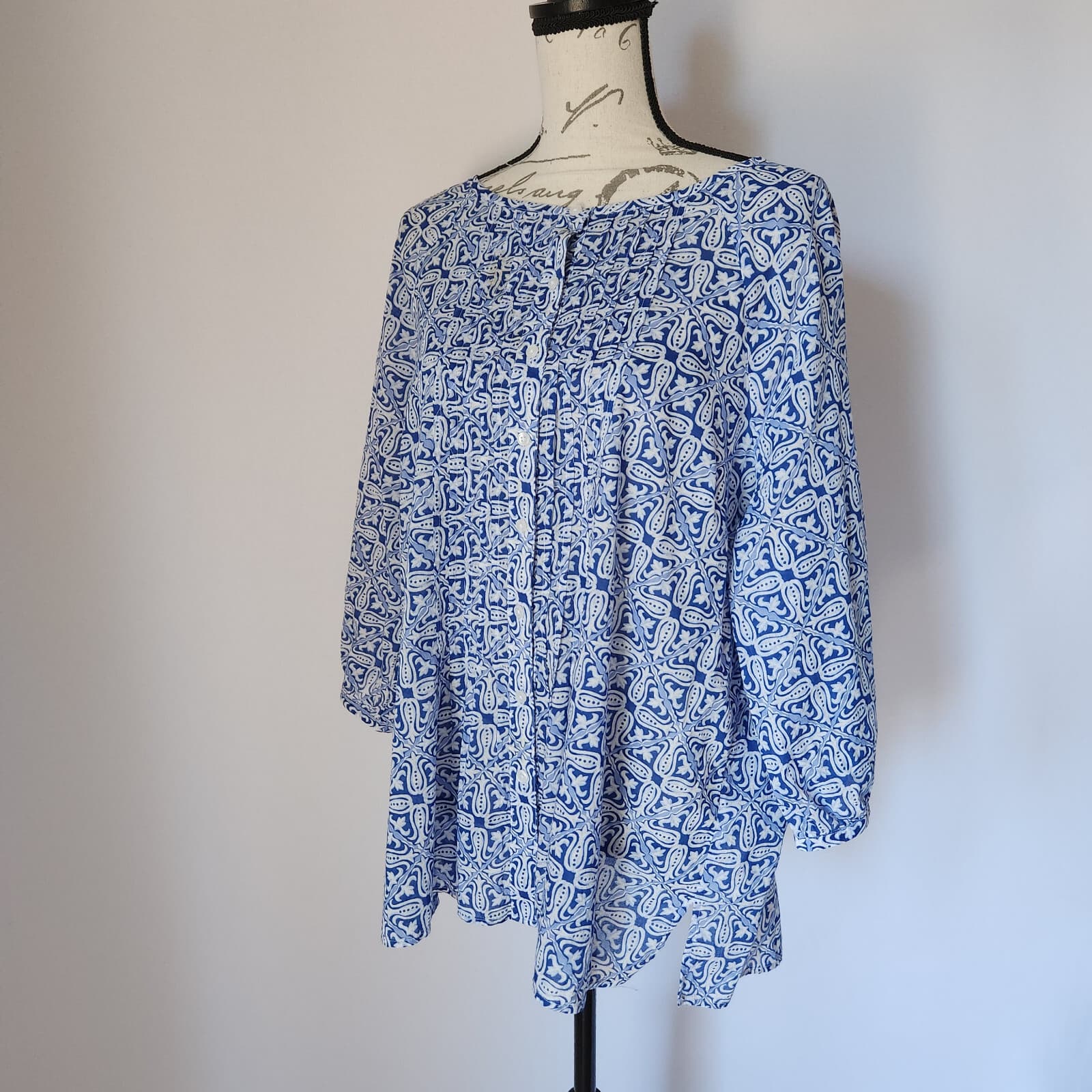 NWoT Talbots Floral Tunic Top 3/4 Sleeve Button Down Blue White Cotton Women X