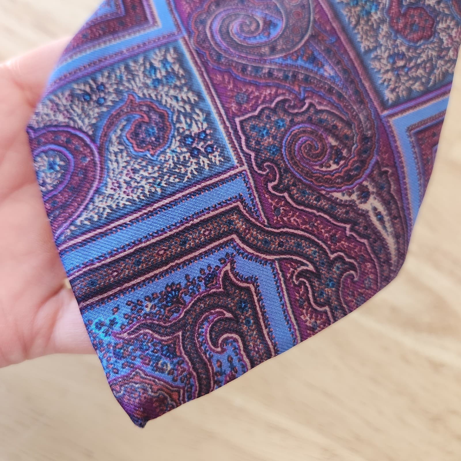 Vintage Christian Dior Made in USA Italian Silk Floral Paisley Neck-Tie Blue Red - Thumbnail 2