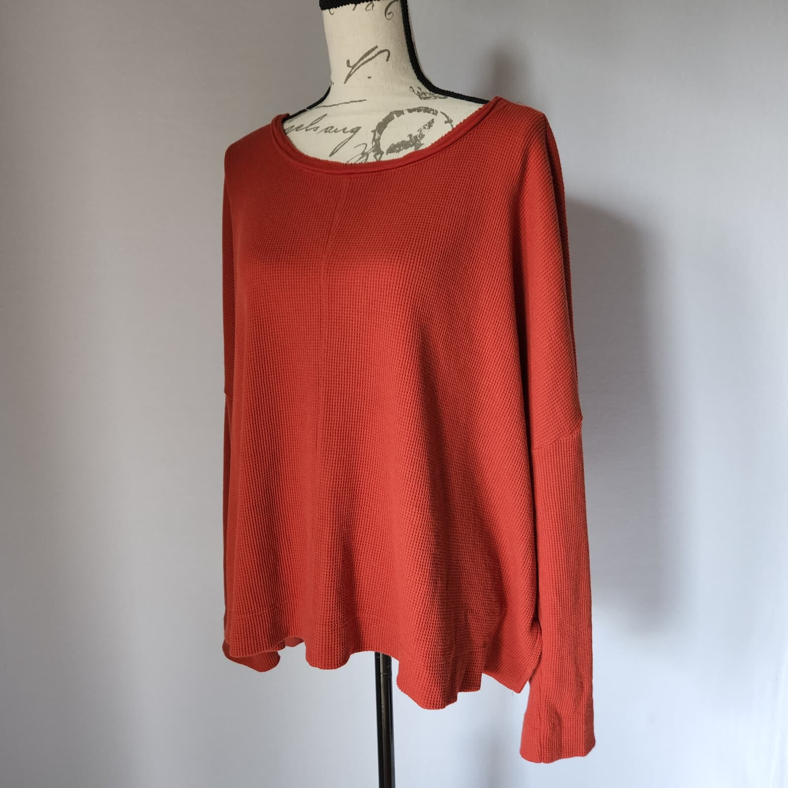 Anthropologie Sage Nori Waffle Knit Top Drop Shoulder Long Sleeve Red Oversize M - Thumbnail 2