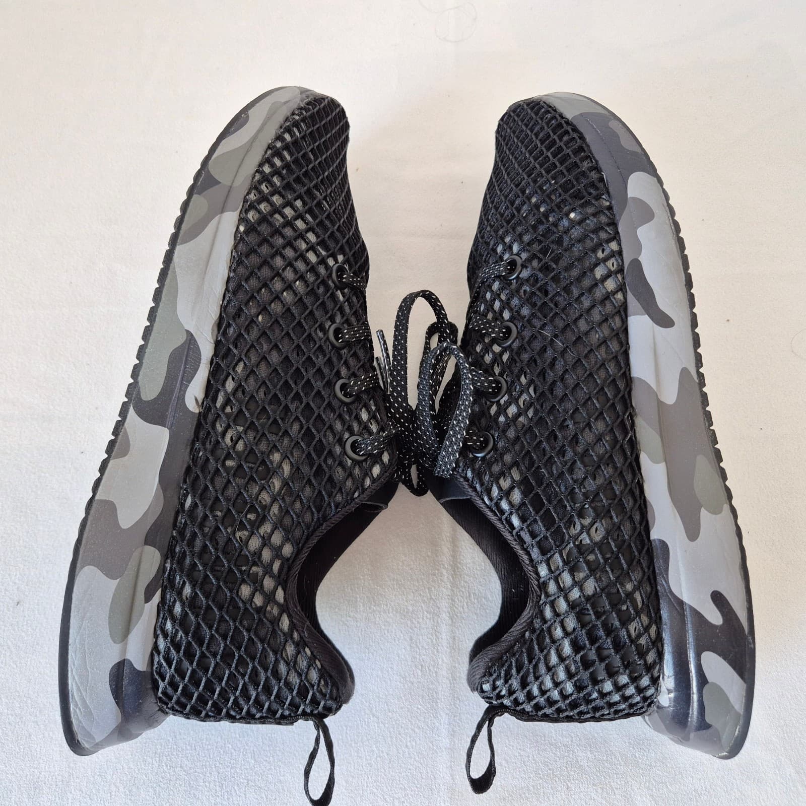 Nobull Mesh Runner Sneakers Lace-Up Flexible Support Black Camo Unisex M6.5 W8 - Thumbnail 4