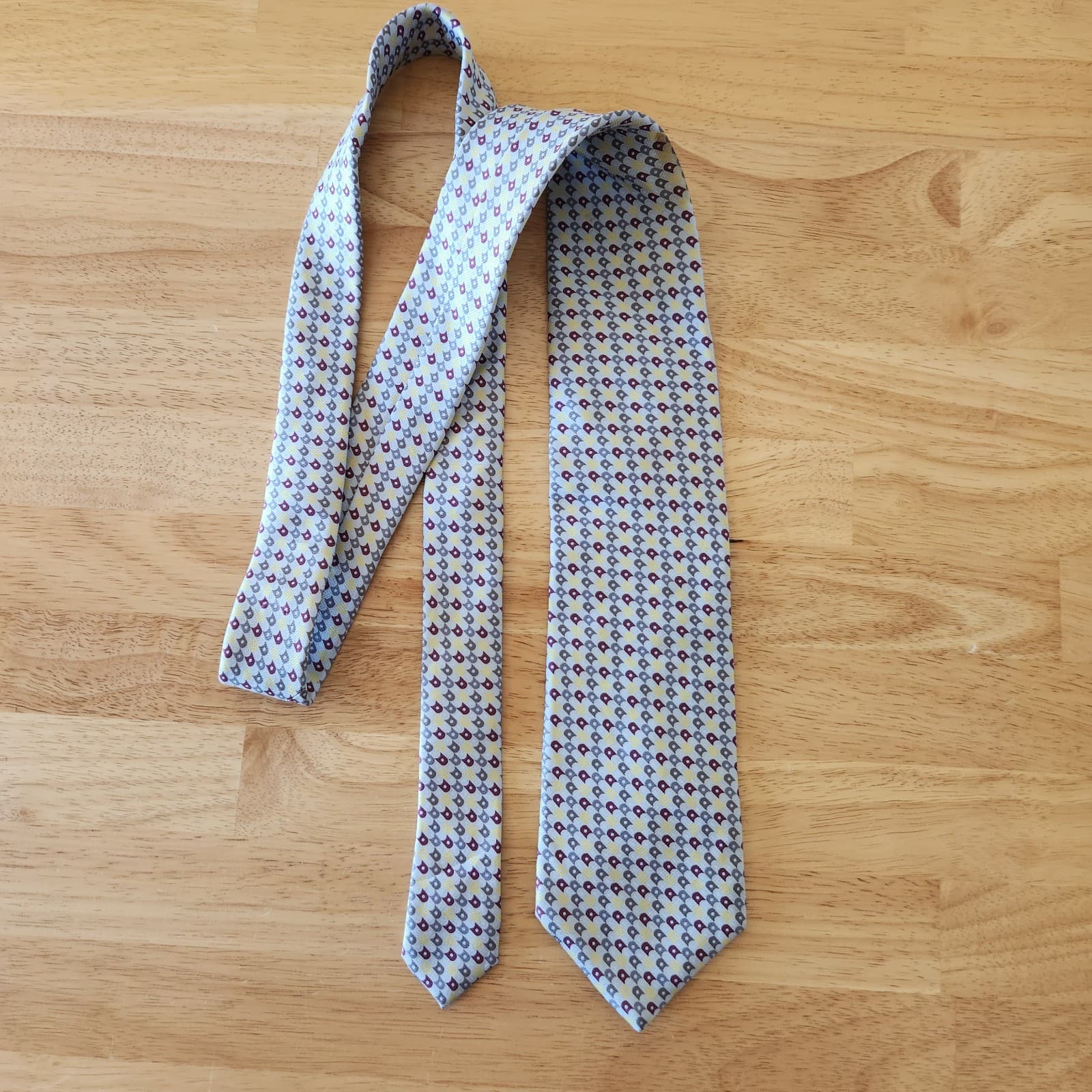 Vintage Givenchy Monsieur Made in USA Italian Silk Geometric Neck Tie Multicolor - Thumbnail 3