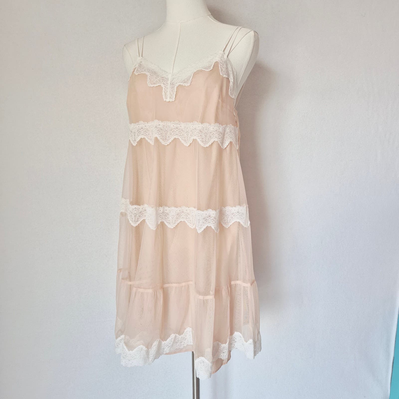 NWT Victoria's Secret 2 Piece Mesh Lace Mini Chemise Slip Dress Cream Nude Sz.M - Thumbnail 2