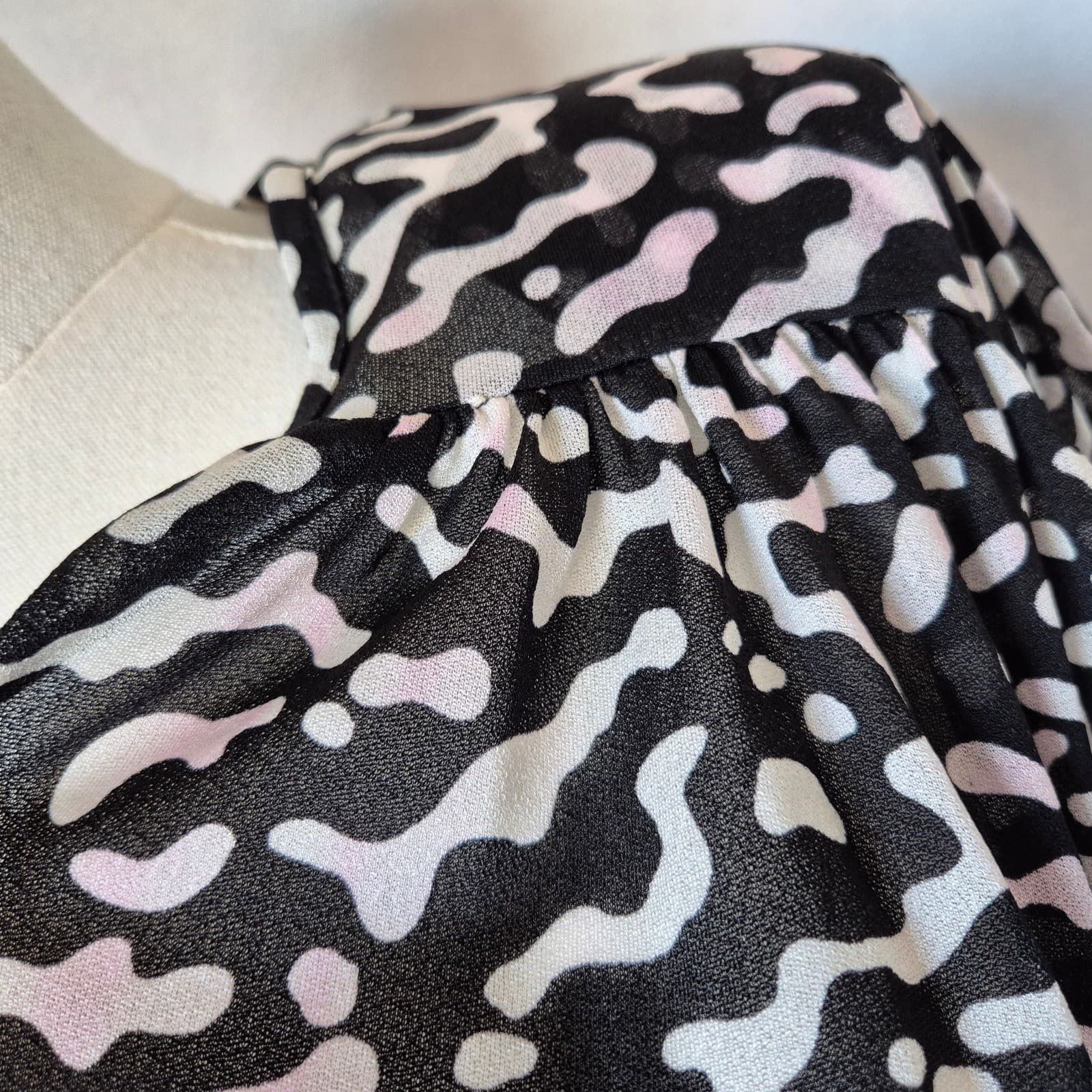 Vintage NWT Oscar De La Renta Swimwear Wavelengths Coverup Leopard Black White M - Thumbnail 7