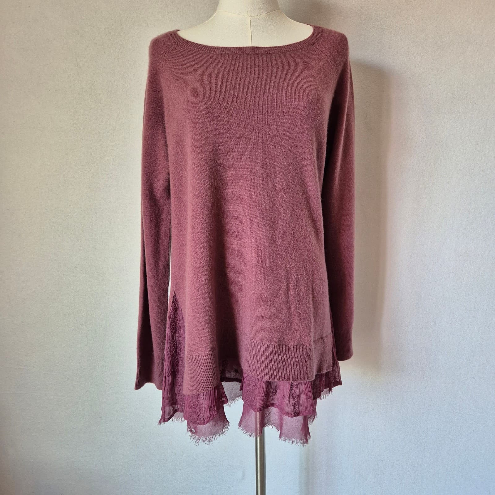 Garnet Hill Shirttail Cashmere Silk Lace Trim Sweater Crew Neck Mauve Women's L - Thumbnail 2