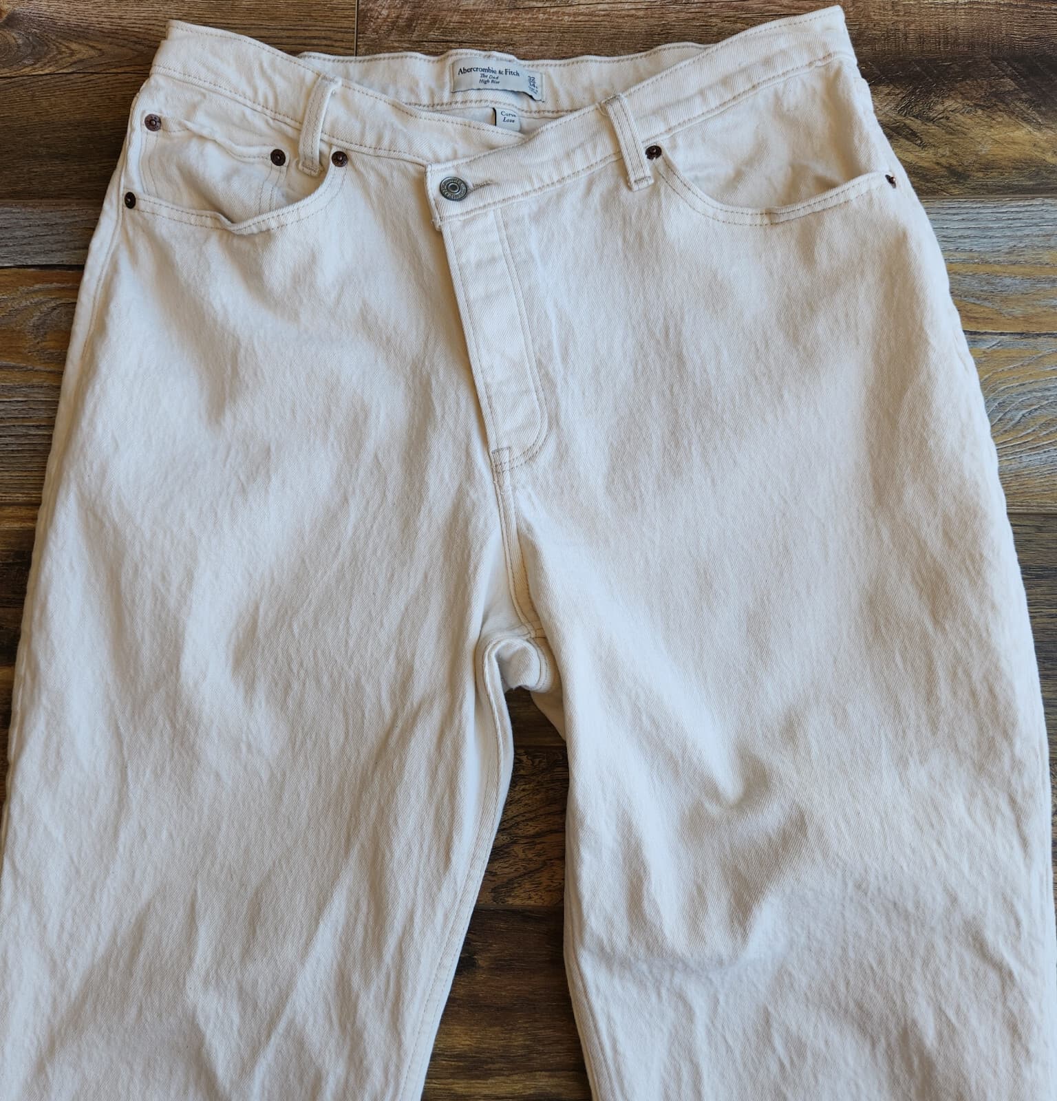 Abercrombie & Fitch The Dad Curve Love Crossover Jeans Button-Fly Ivory 32/14 - Thumbnail 4