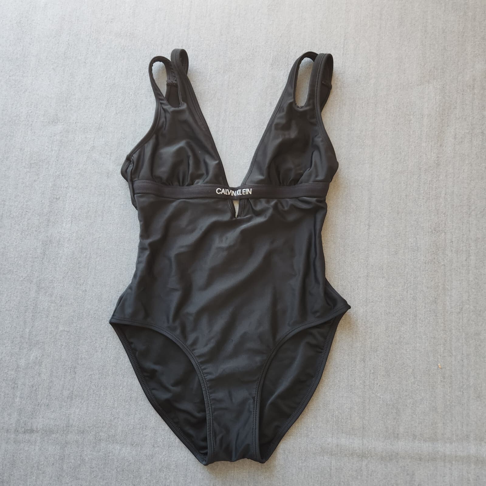 Calvin Klein One Piece Swimsuit Deep V-Neck Cut-Out Bra-Padded Black Women's XS - Thumbnail 4