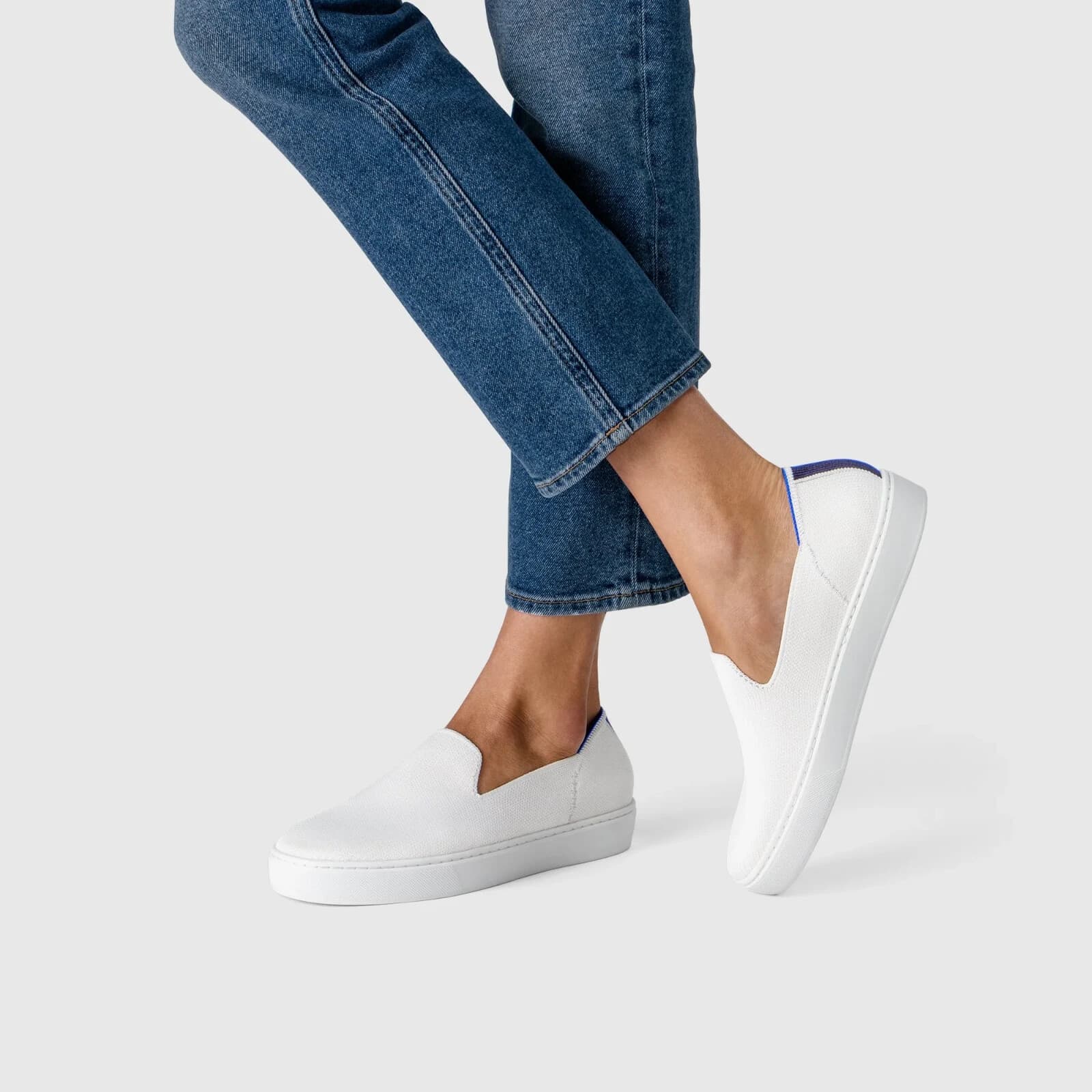 NWOB Rothy's The Original Slip On Sneaker Soft Flexible Bright White US5 $119 - Thumbnail 3