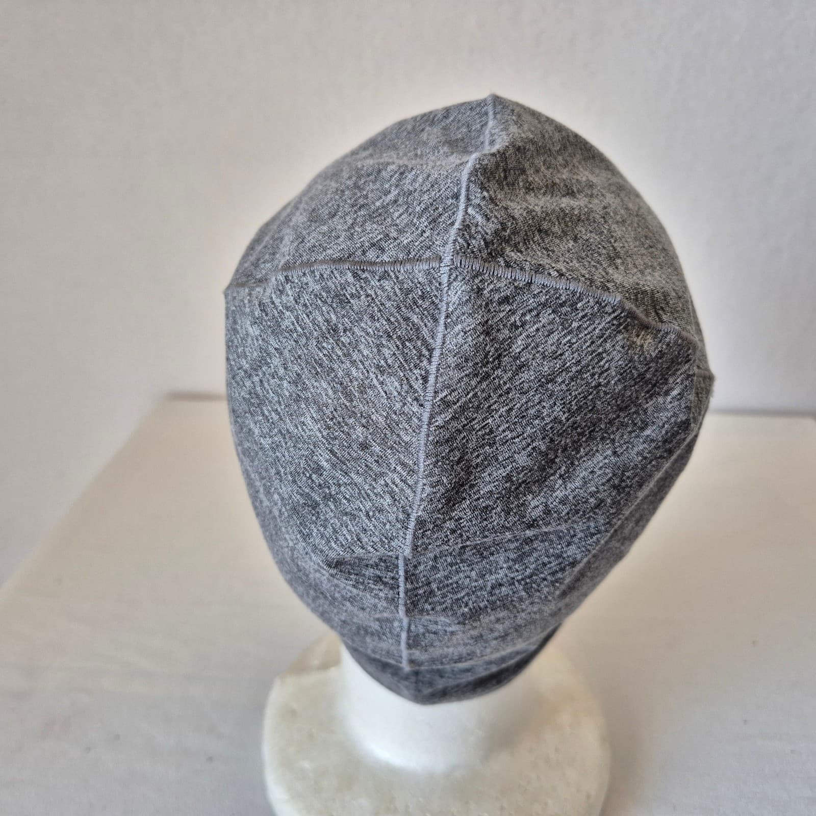 Outdoor Research Melody Beanie Side Ruching Black Heather Women's One Size - Thumbnail 8