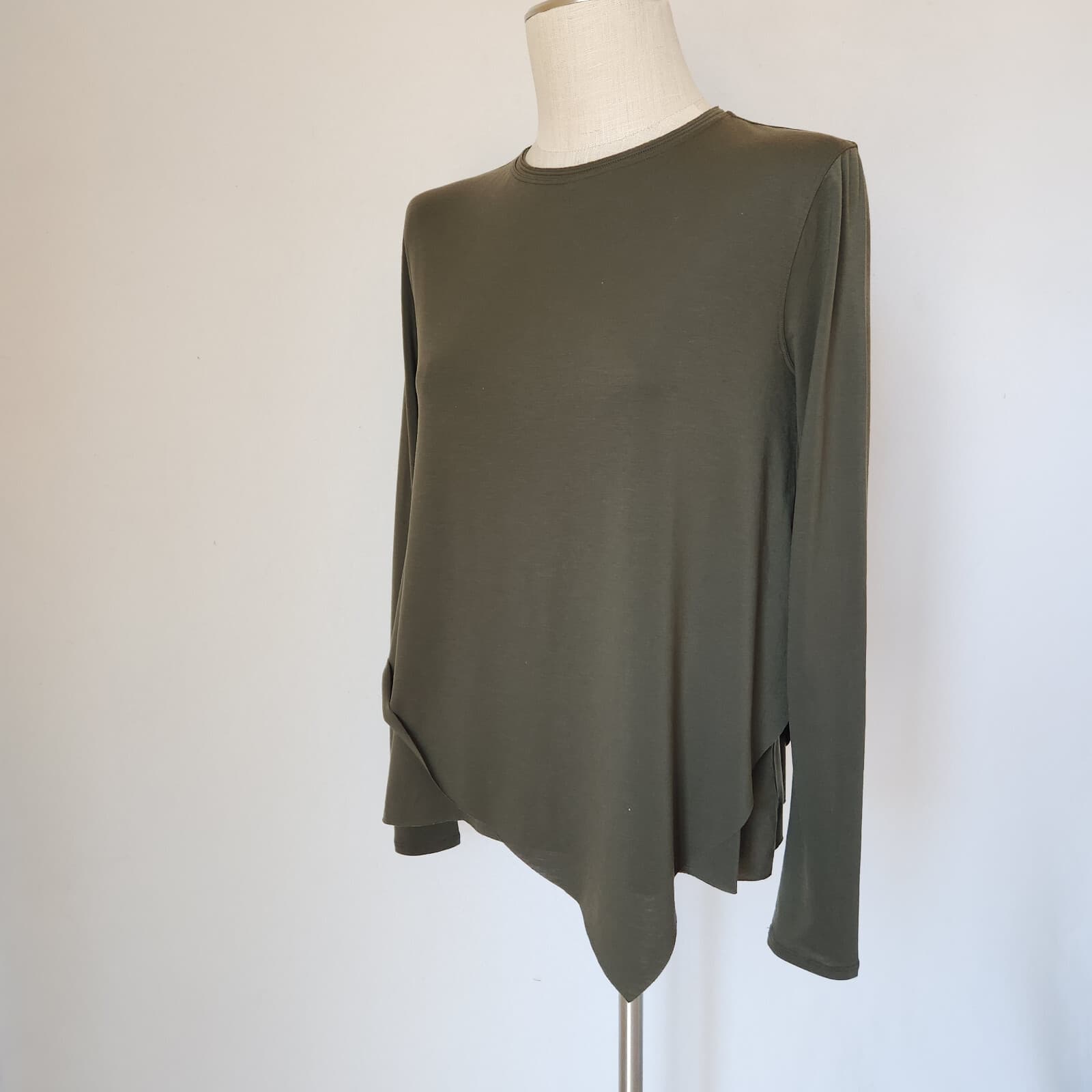 Lululemon Sweetest Day Long Sleeve Top Layer Crewneck Tencel Dark Olive Bust 38" - Thumbnail 2