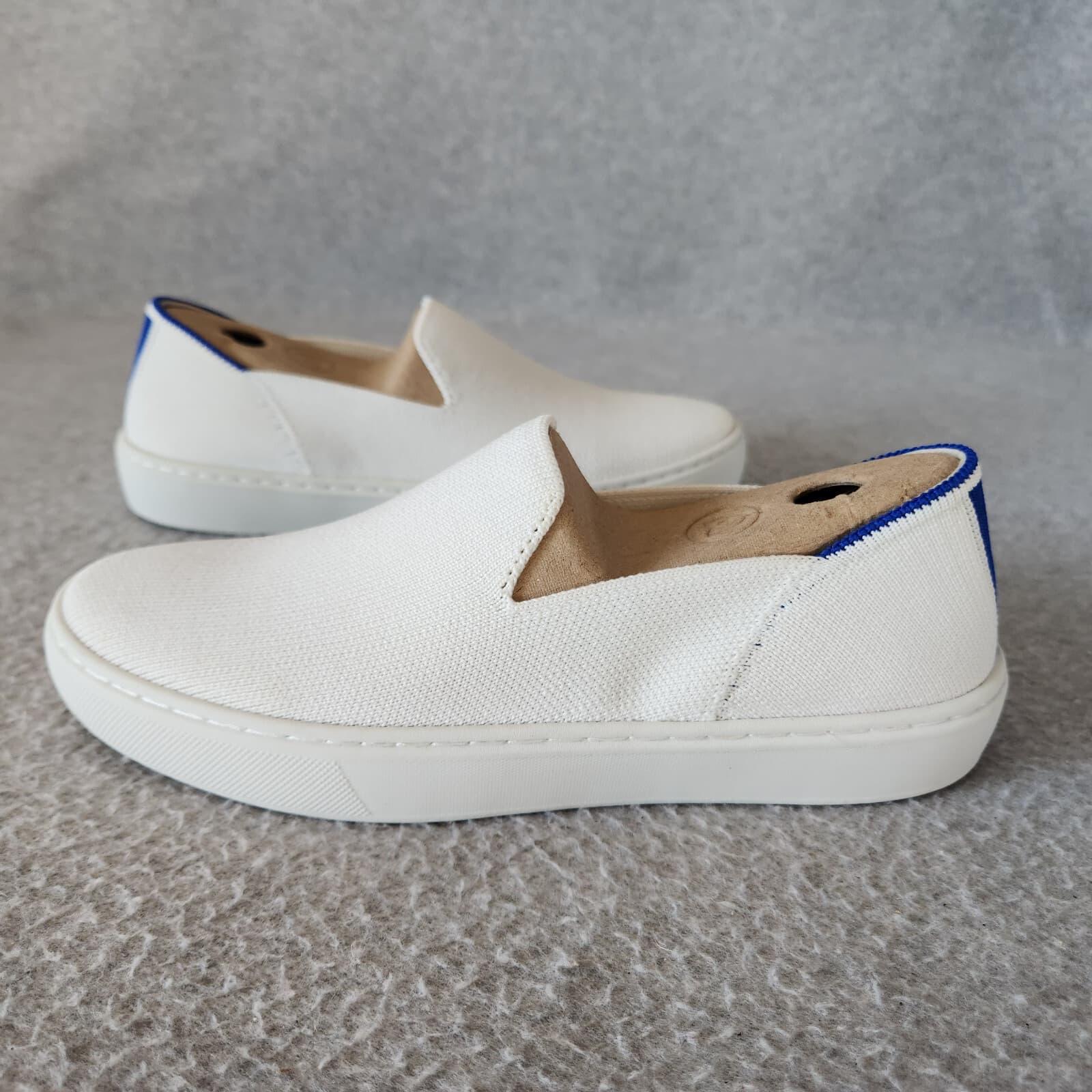 NWOB Rothy's The Original Slip On Sneaker Soft Flexible Bright White US5 $119 - Thumbnail 6
