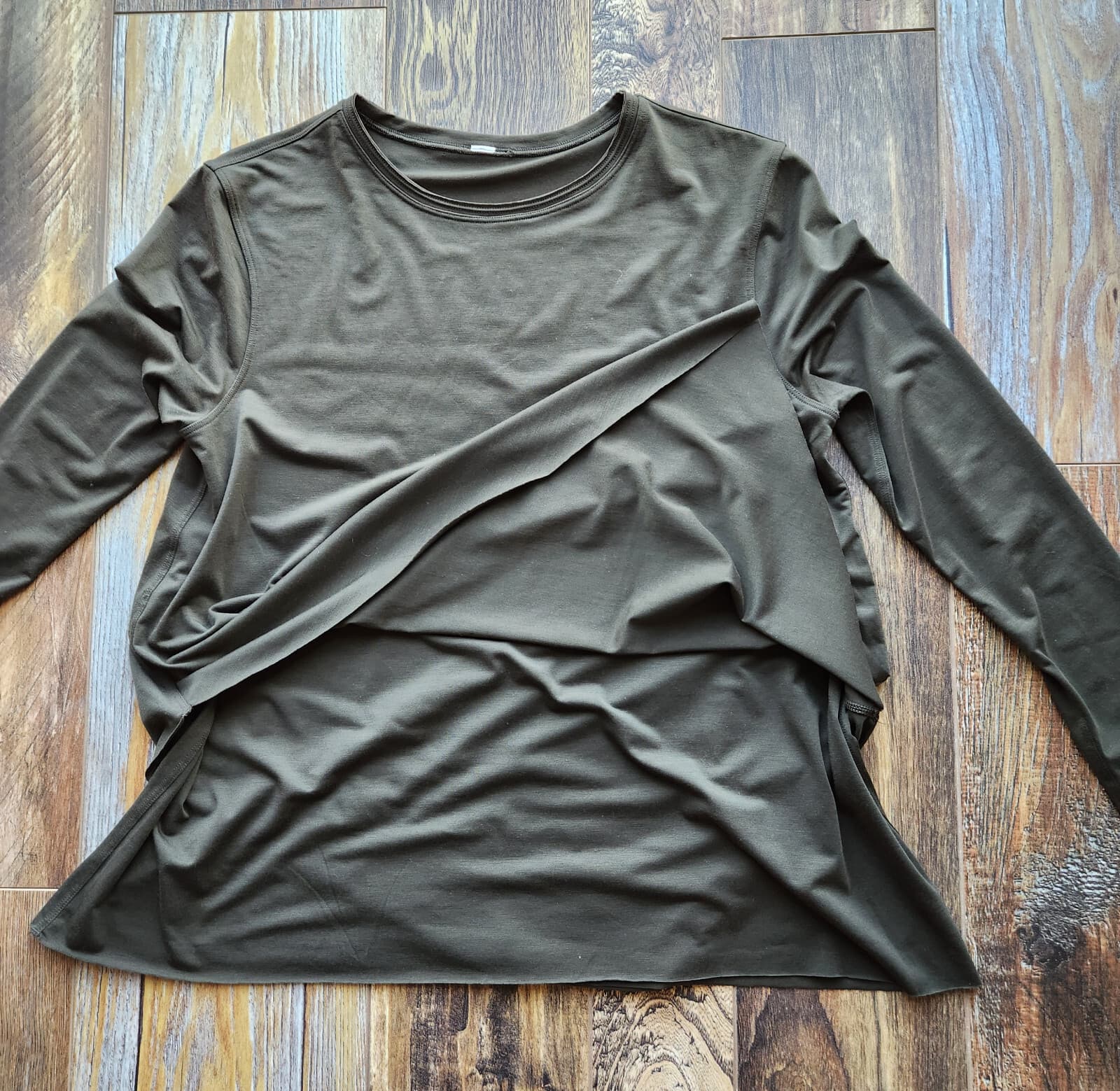 Lululemon Sweetest Day Long Sleeve Top Layer Crewneck Tencel Dark Olive Bust 38" - Thumbnail 14