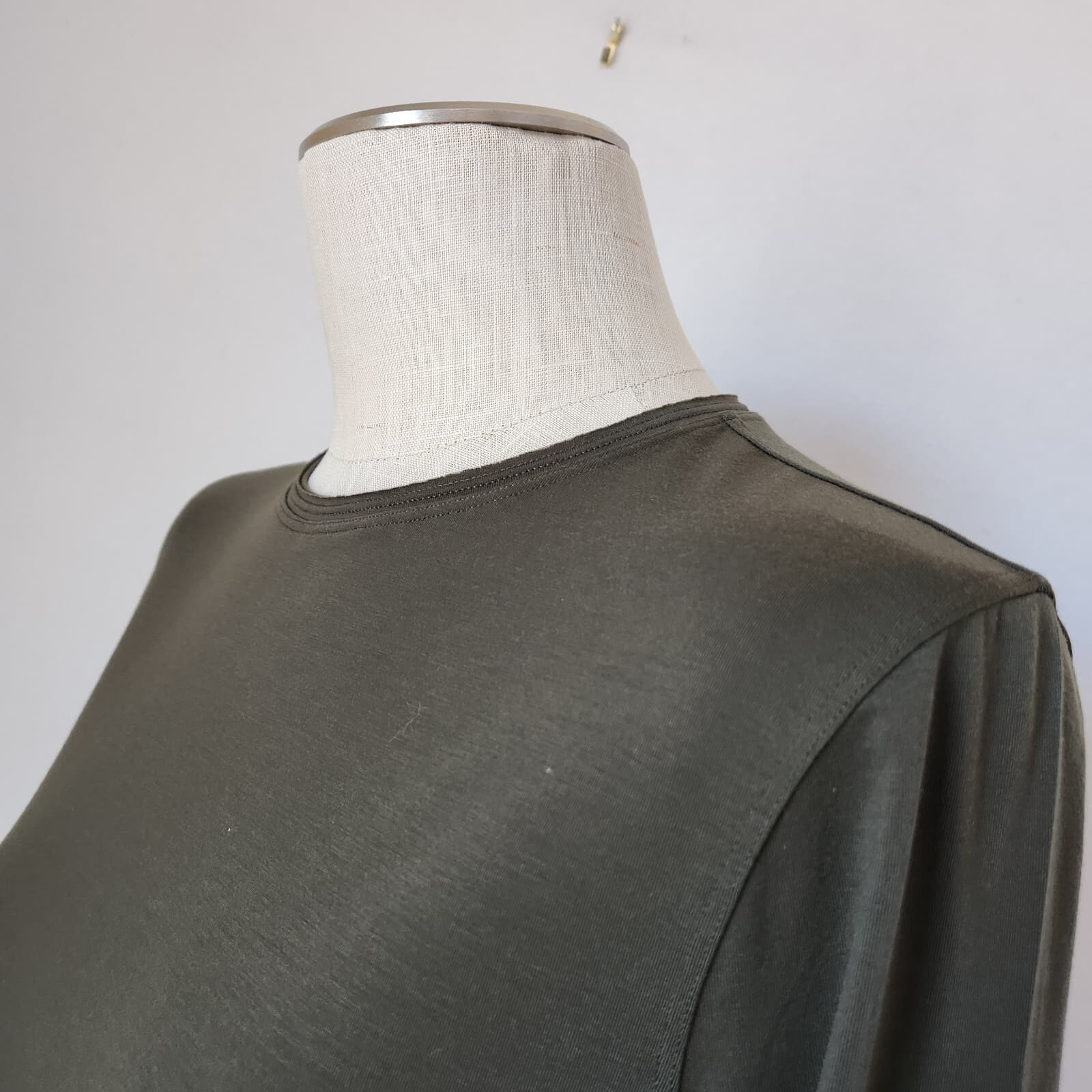 Lululemon Sweetest Day Long Sleeve Top Layer Crewneck Tencel Dark Olive Bust 38" - Thumbnail 9