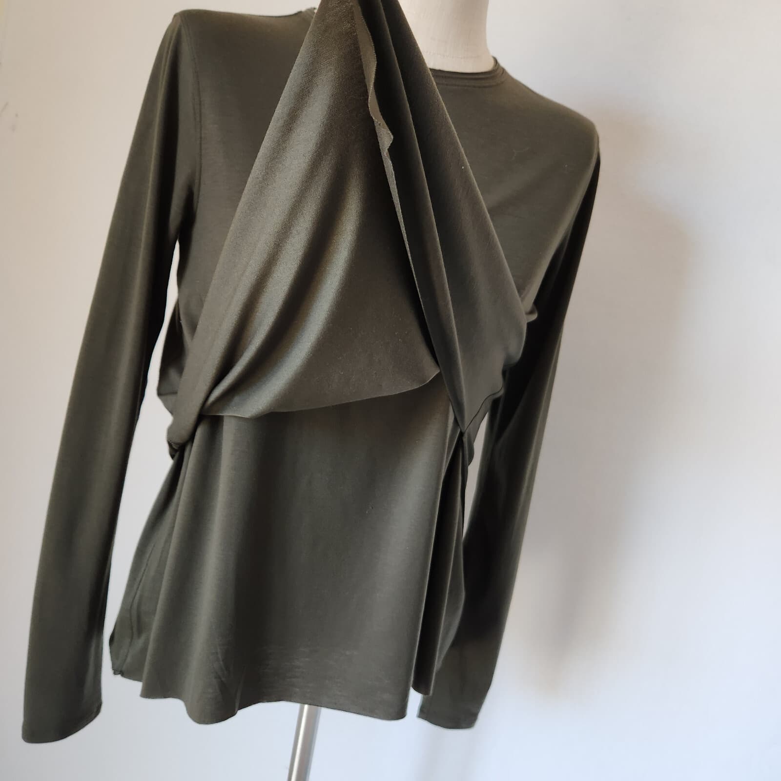 Lululemon Sweetest Day Long Sleeve Top Layer Crewneck Tencel Dark Olive Bust 38" - Thumbnail 8