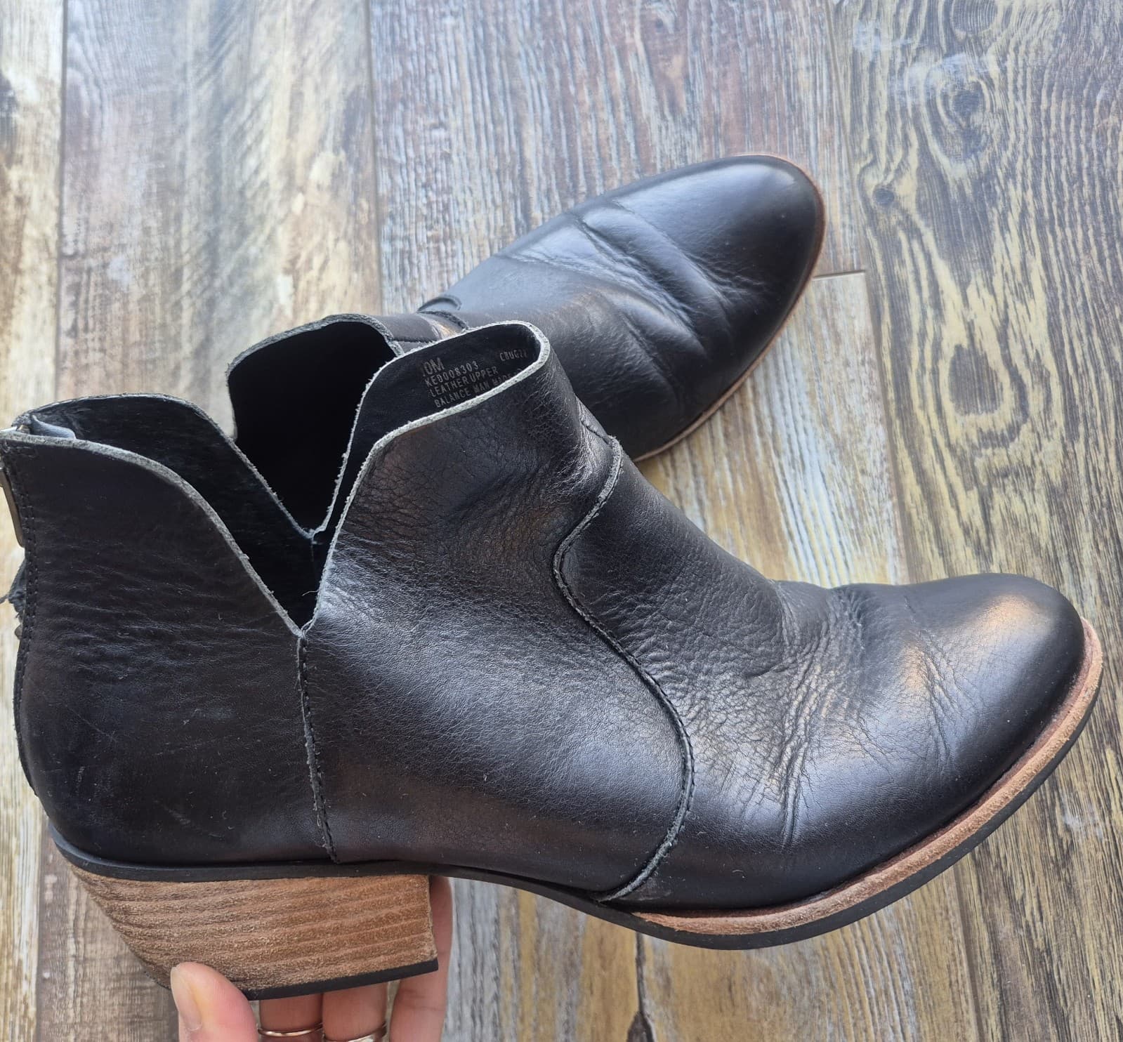 Kork-Ease Skye Black Leather Ankle Booties 1.5" Stacked-Heel Back Zipper US 10M - Thumbnail 5