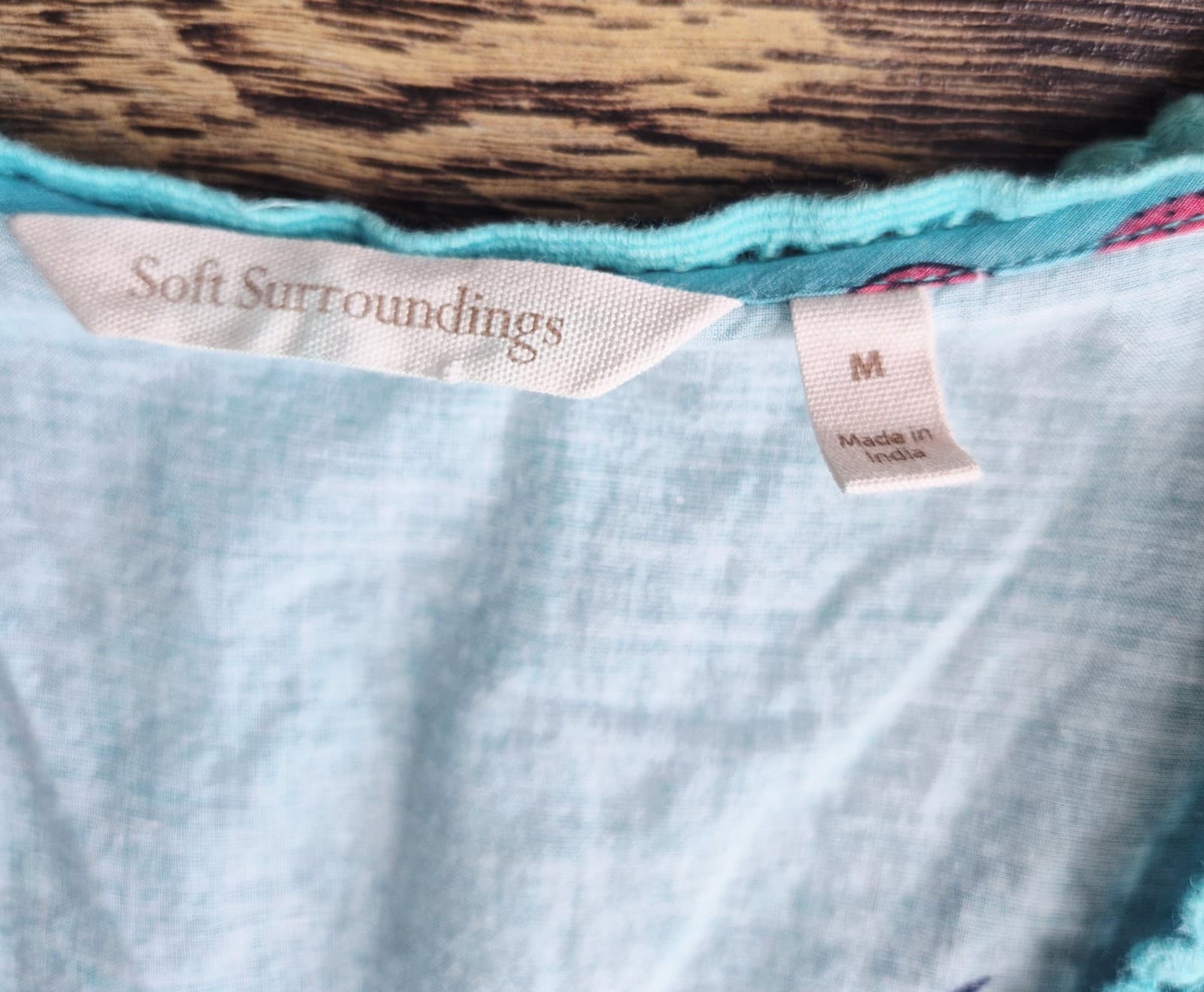 Soft Surroundings Seychelles Coral Embellished Coral-Fish Tunic Blouse Blue Sz.M - Thumbnail 11